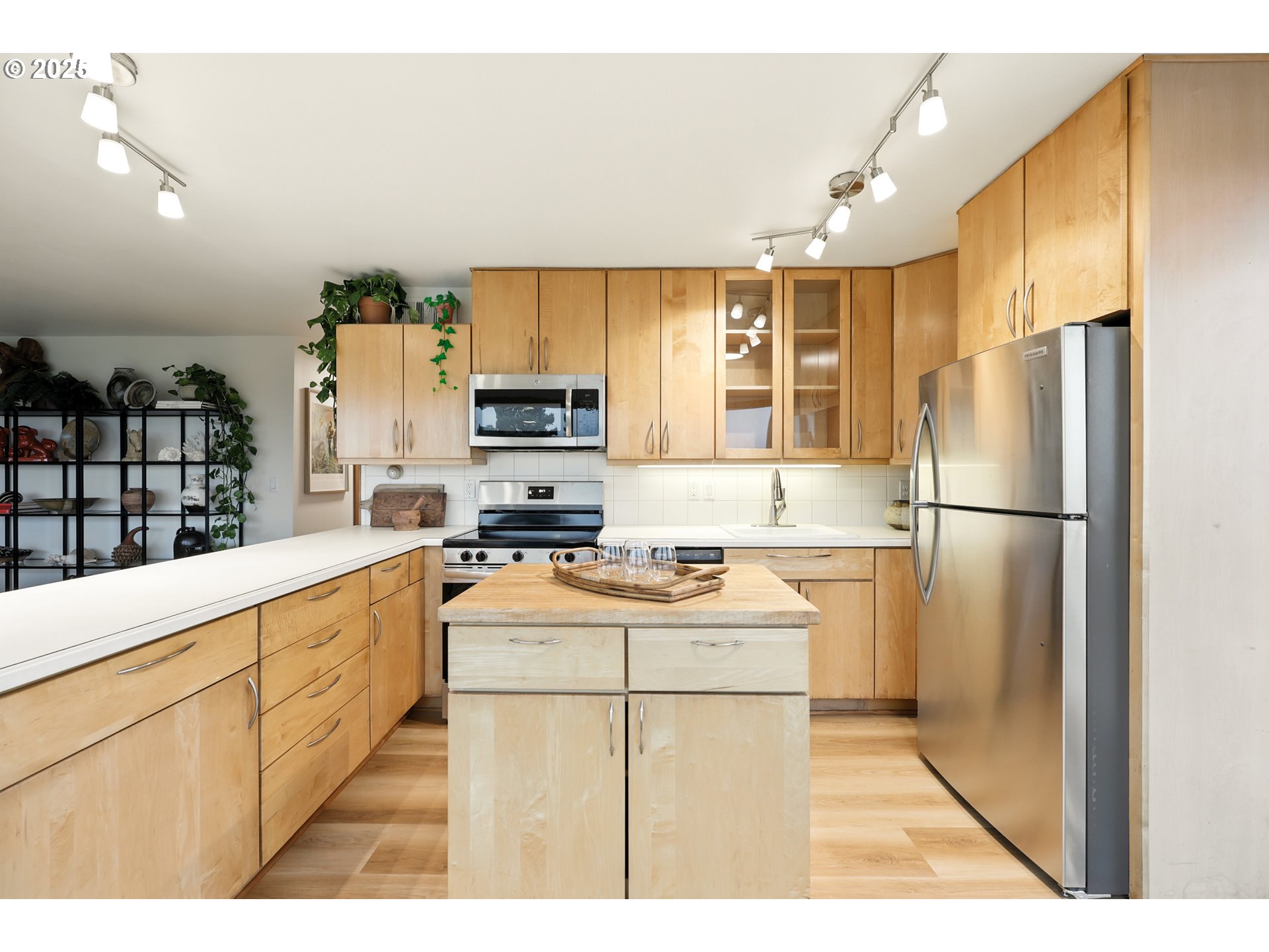 Photo #10: 511343985 Listing: Photo #10