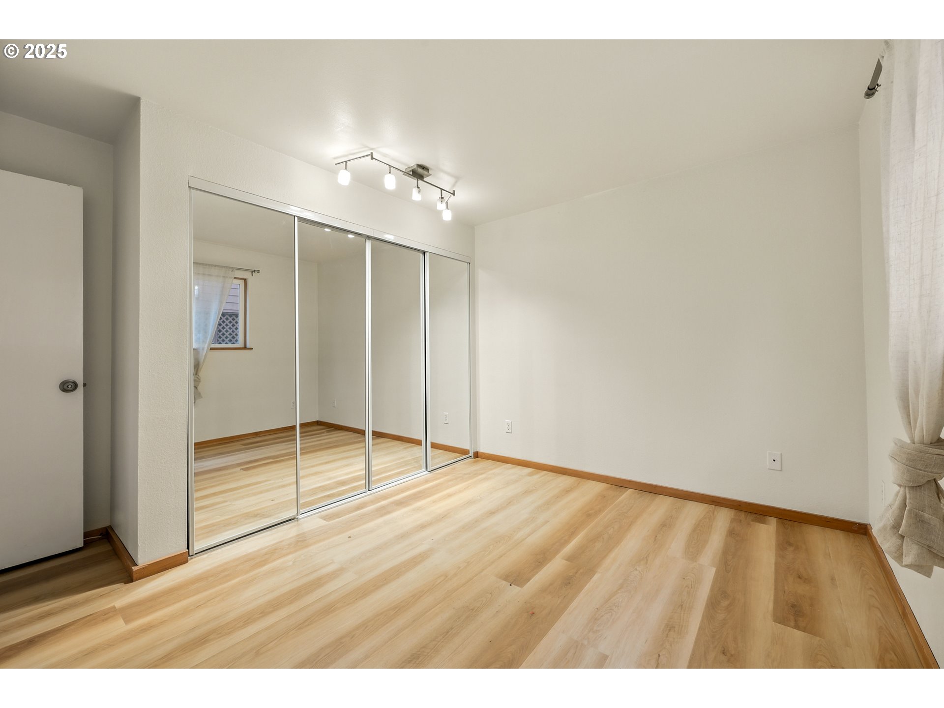 Photo #15: 511343985 Listing: Photo #15