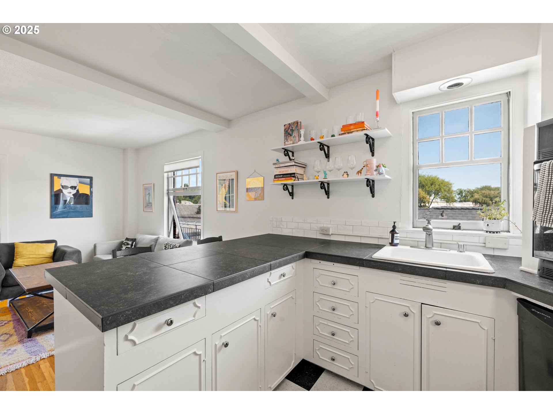 Photo #10: 511755902 Listing: Photo #10