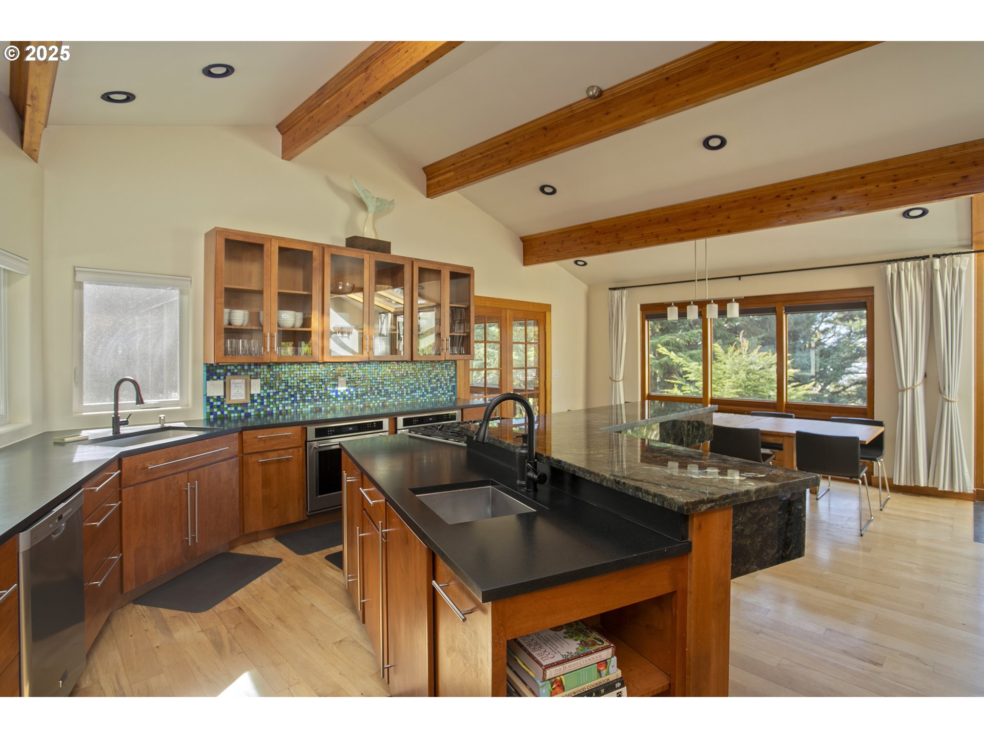 79519 RAY BROWN RD, Arch Cape, OR, 97102