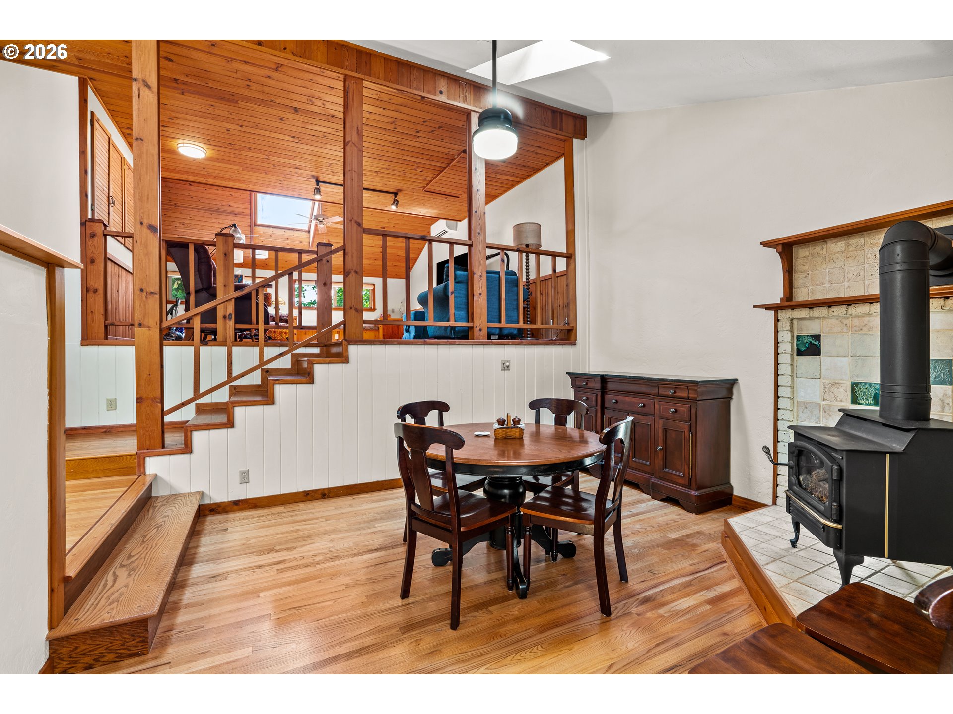 Property photo 11 of 37