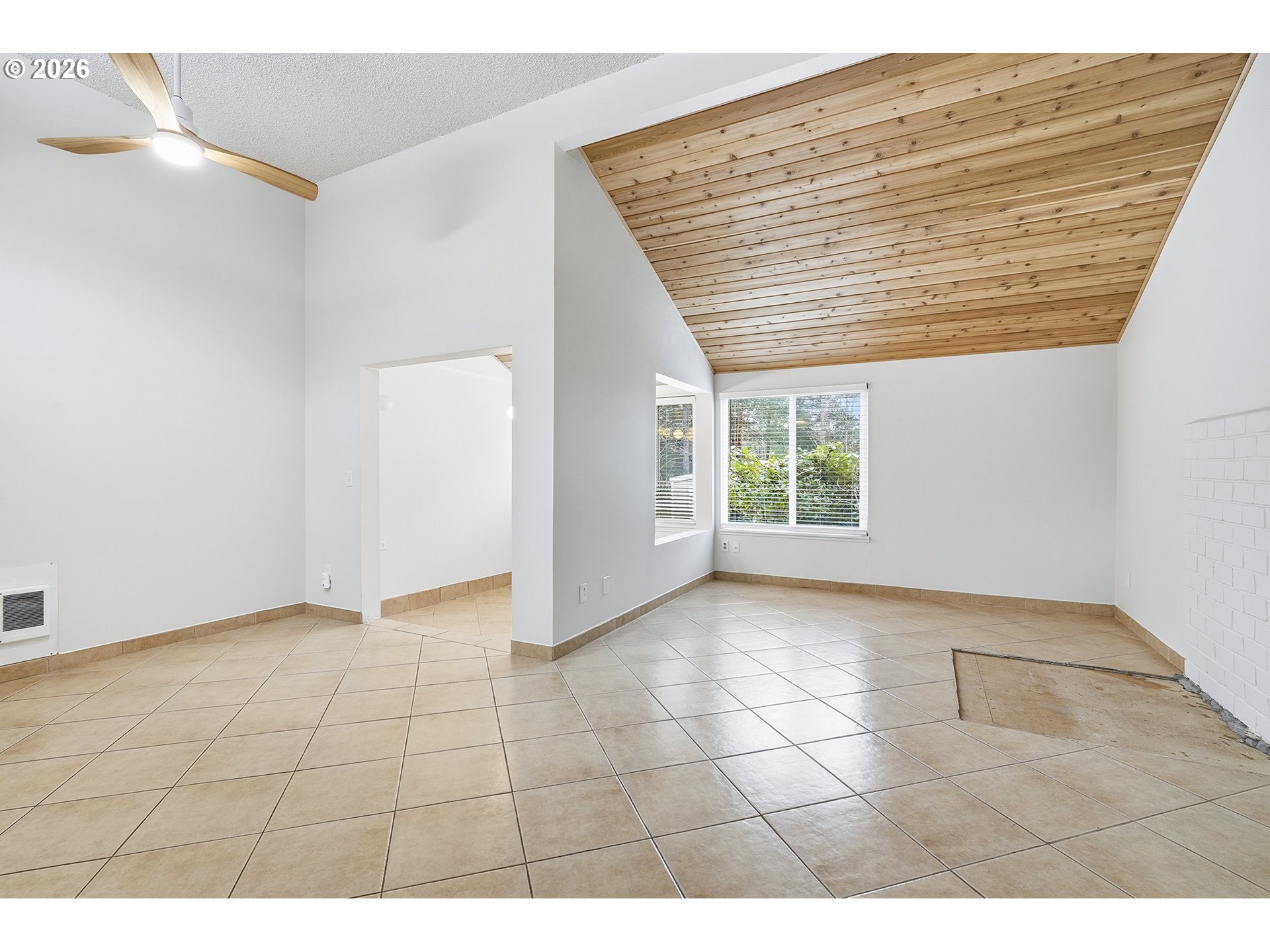 Photo #7: 513748239 Listing: Photo #7