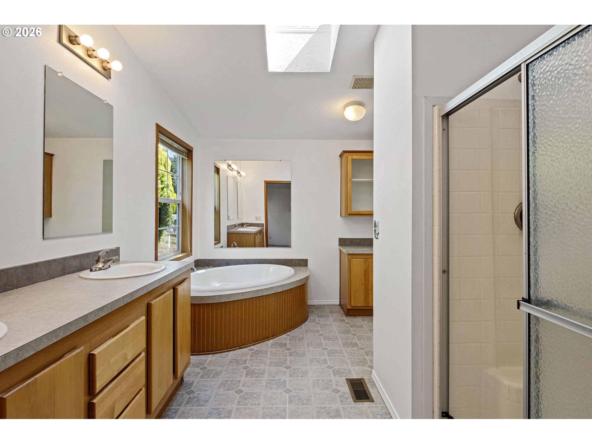 475 3RD ST, Elkton, OR 97436
