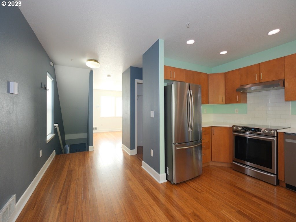 Photo #7: 515186821 Listing: Photo #7