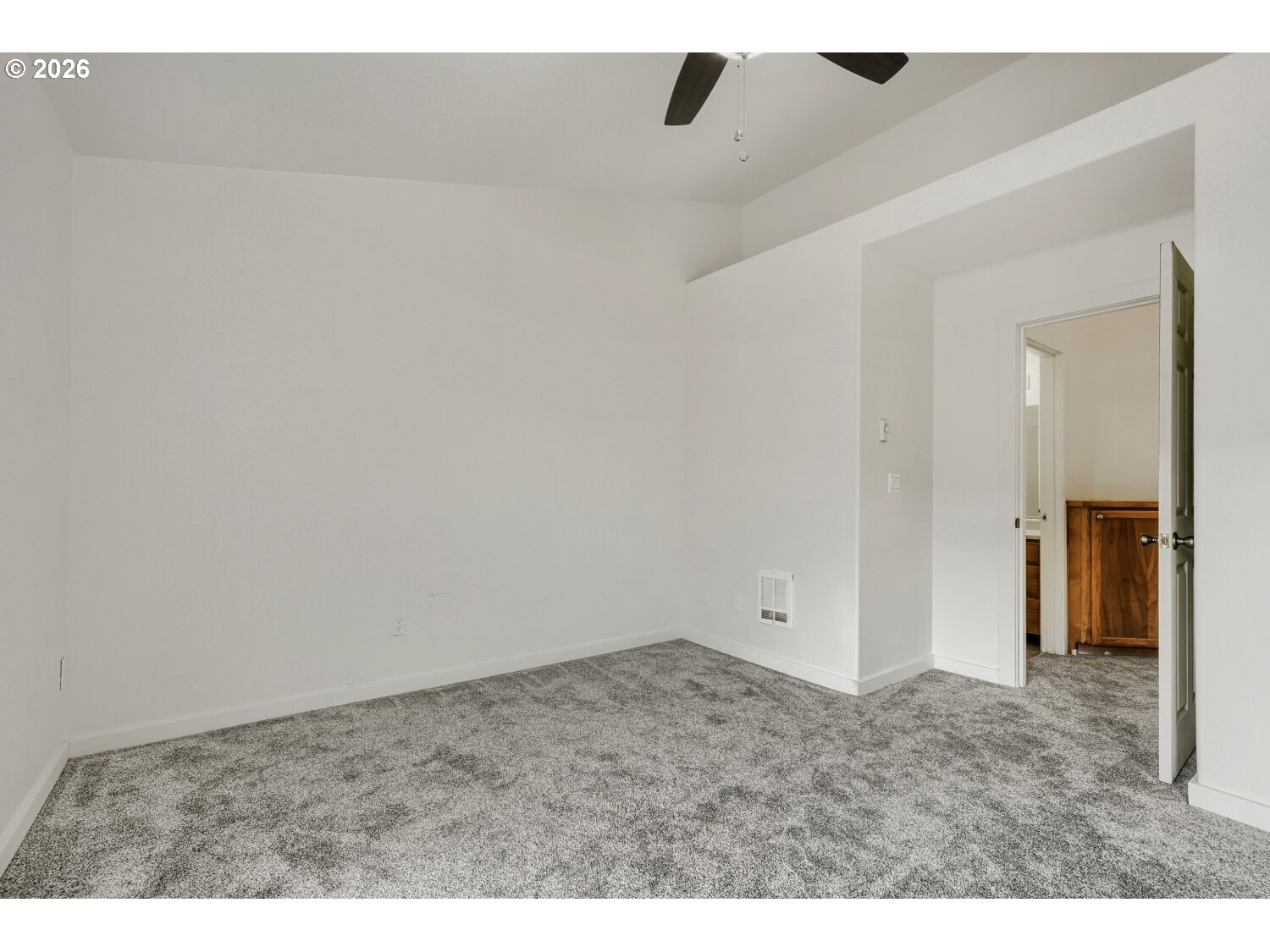 Photo #19: 515300973 Listing: Photo #19