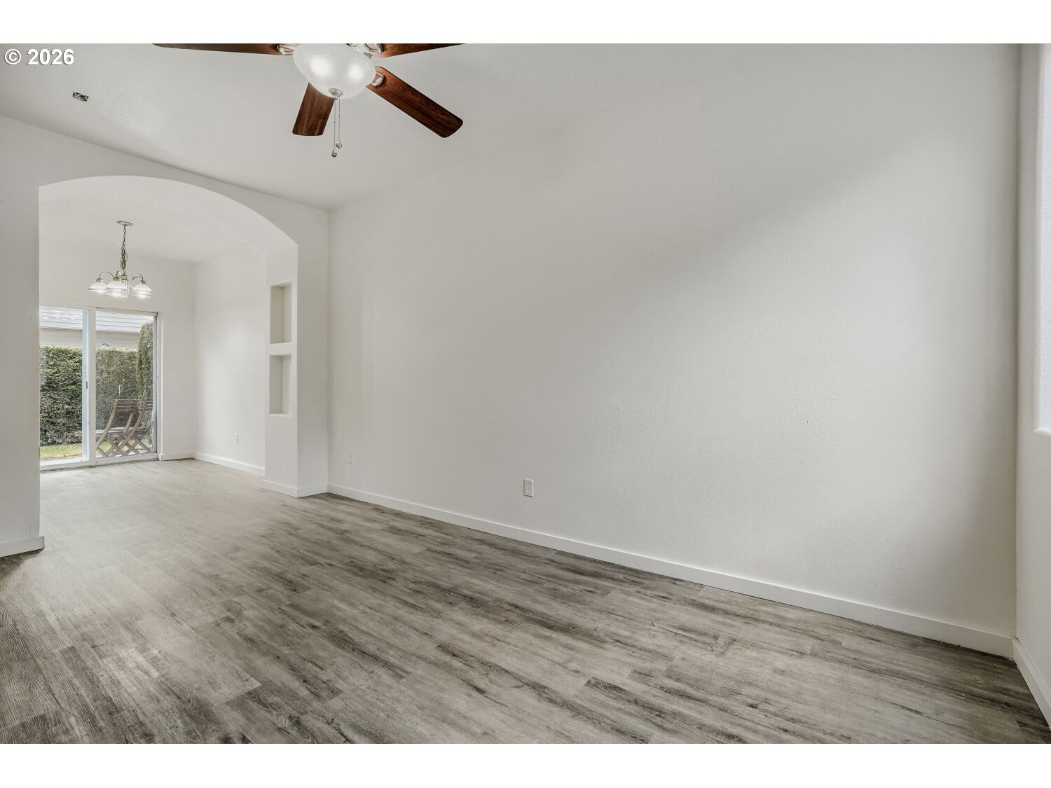 Photo #4: 515300973 Listing: Photo #4