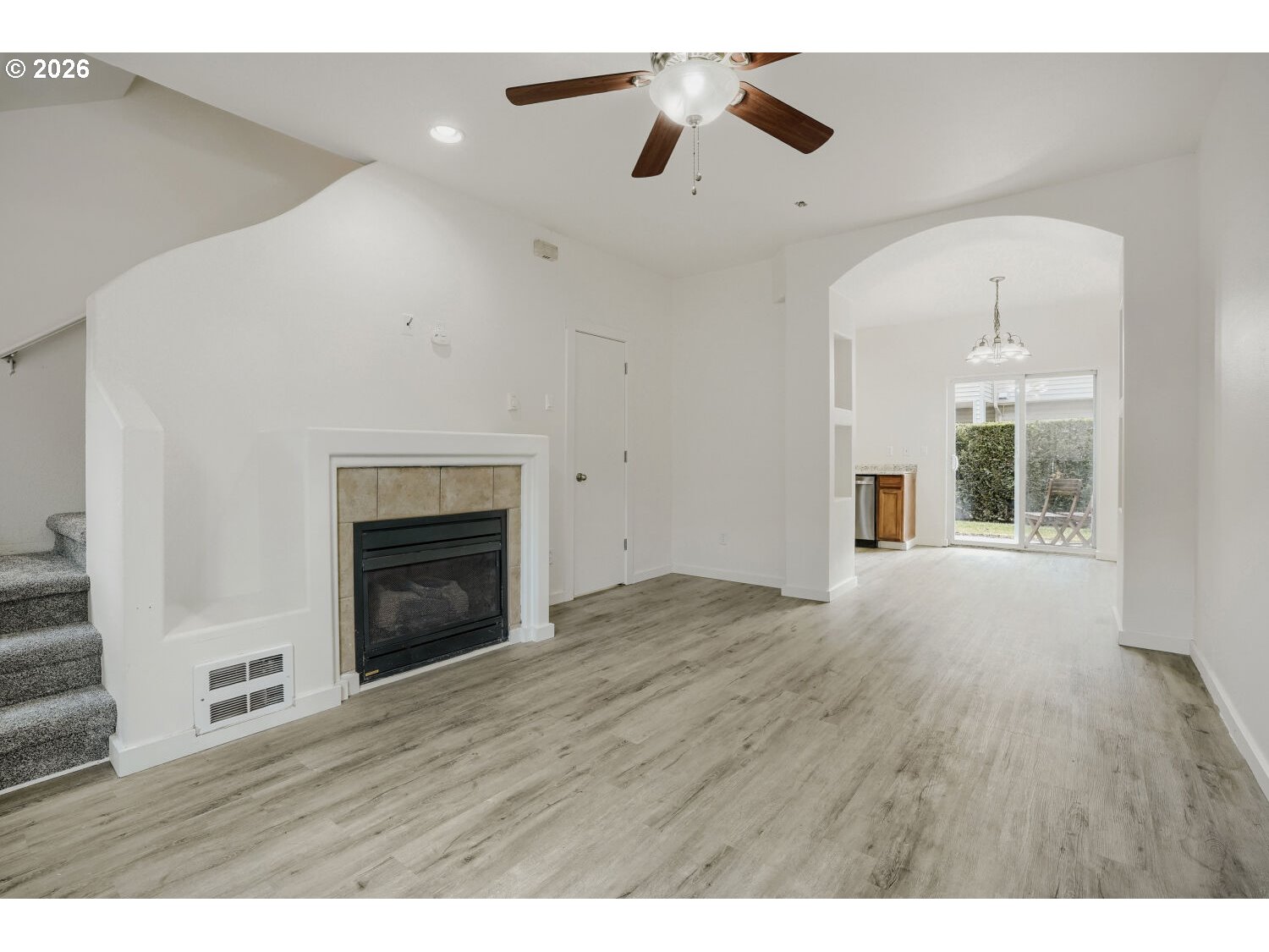 Photo #5: 515300973 Listing: Photo #5