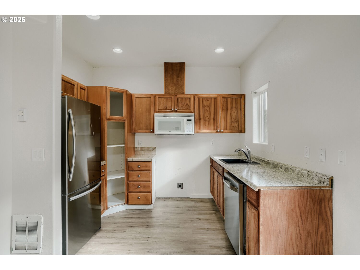 Photo #10: 515300973 Listing: Photo #10