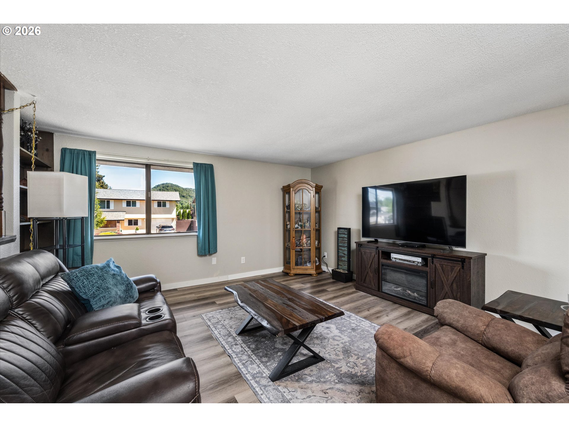 1537 NW RACHEL AVE, Roseburg, OR 97471 1537 NW RACHEL AVE, Roseburg, OR 97471