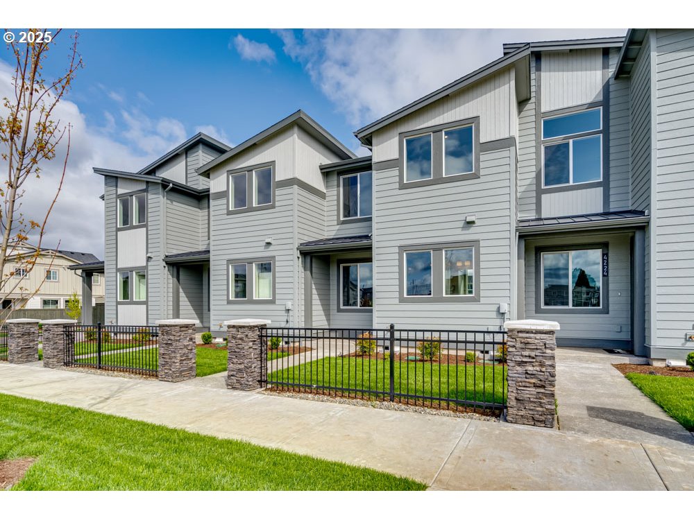 3273 SE Pillar LN, Hillsboro, OR, 97123