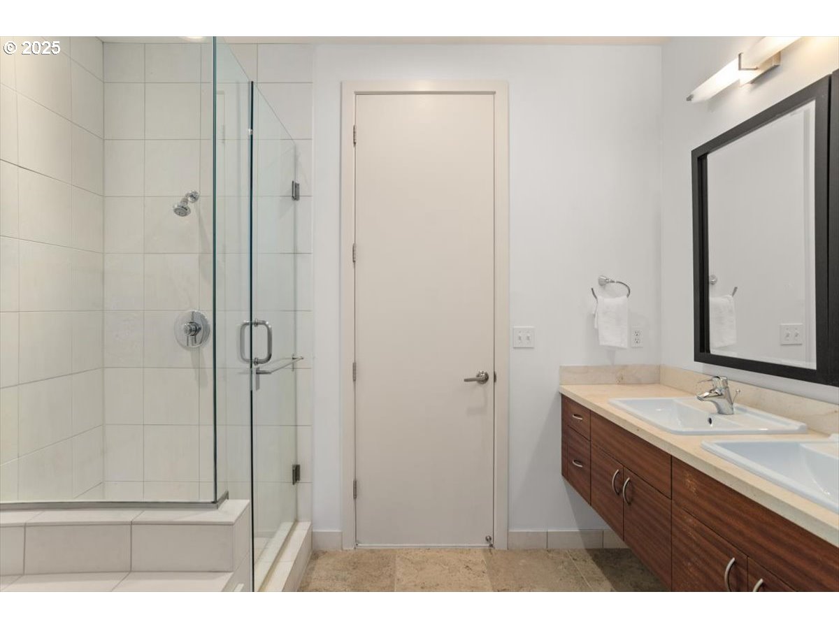 Photo #26: 515718407 Listing: Photo #26