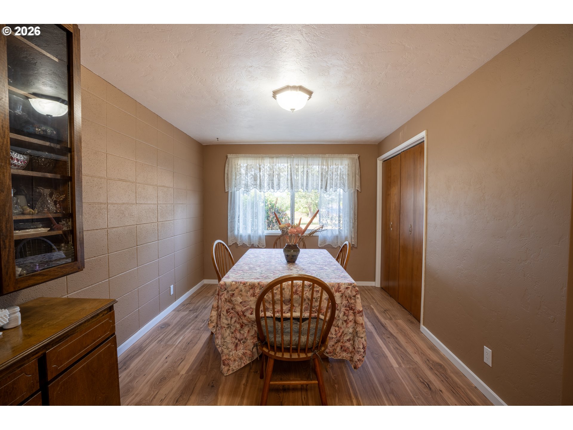 Property photo 10 of 48