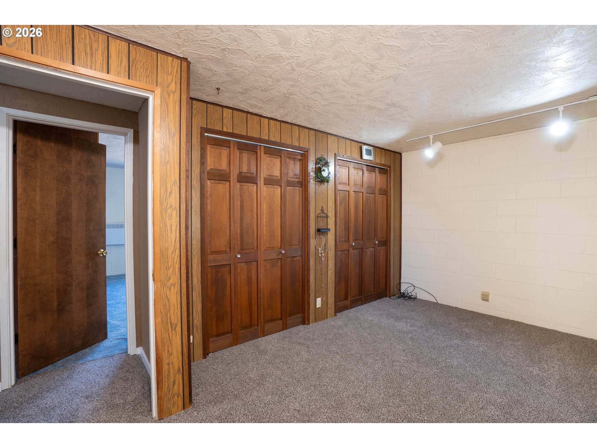 Property photo 18 of 48