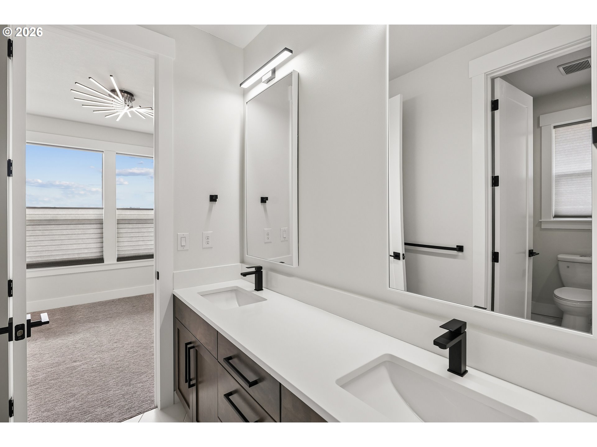 1757 N COLUMBIA RIDGE WAY, Washougal, WA, 98671