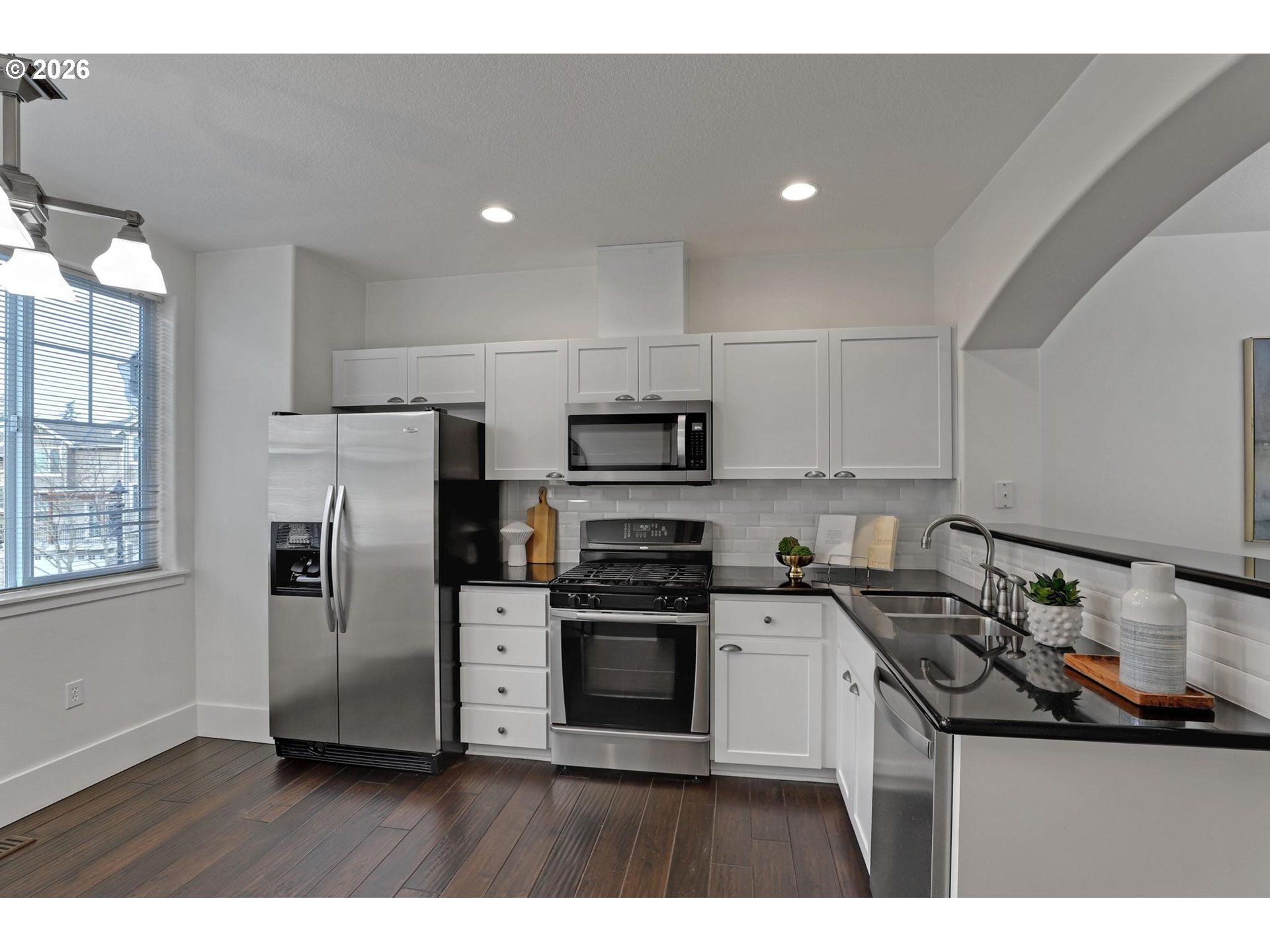 Photo #5: 517152224 Listing: Photo #5