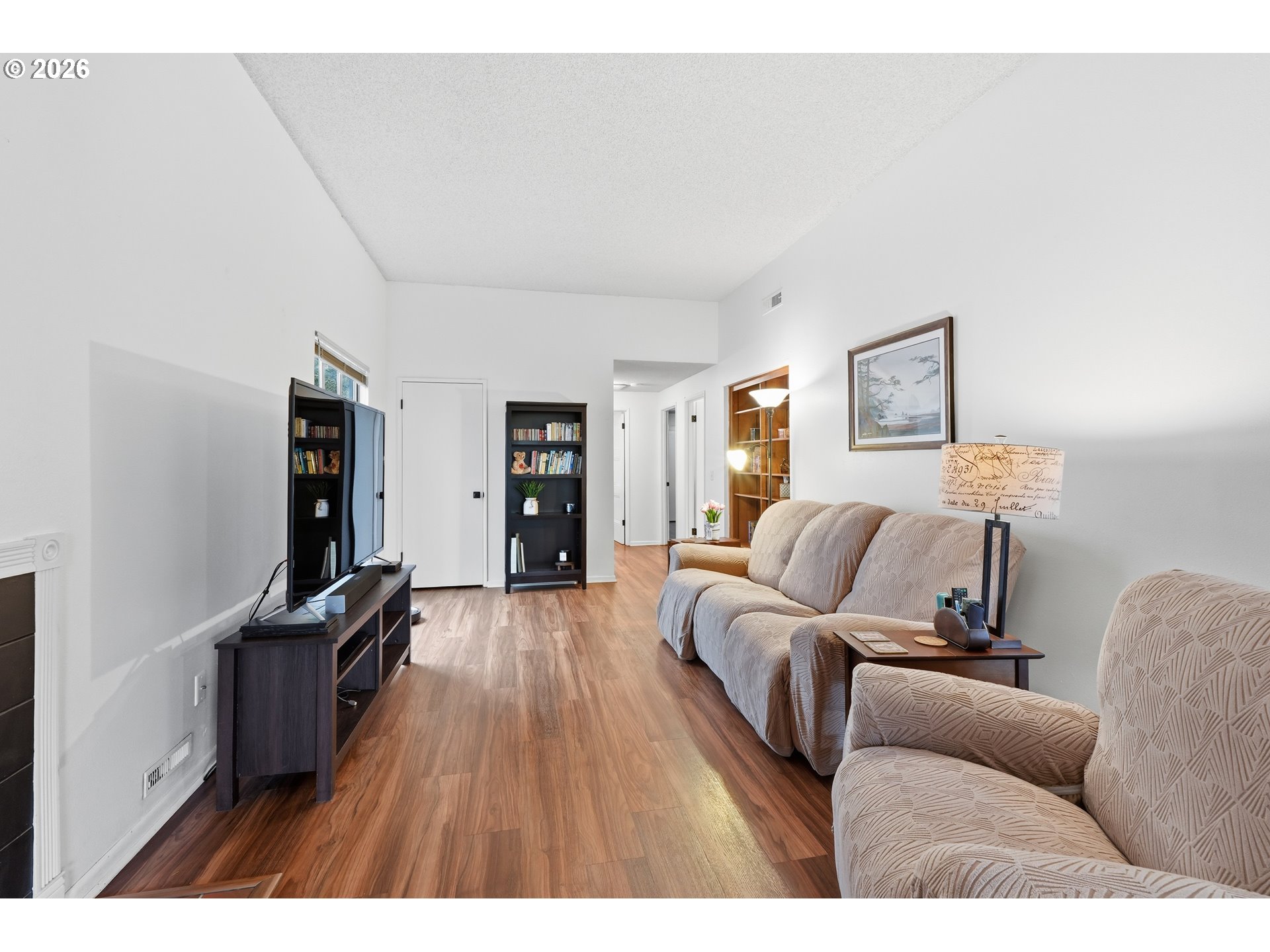 Photo #3: 517727960 Listing: Photo #3