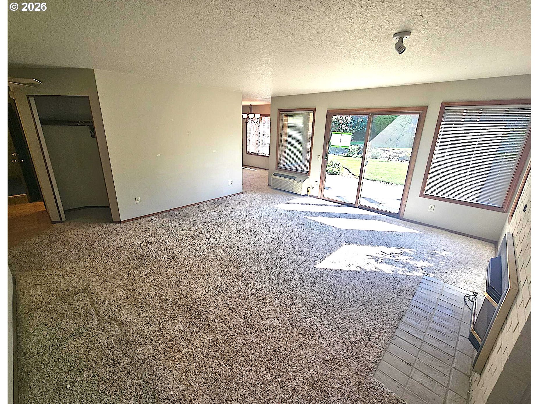 Photo #10: 517734656 Listing: Photo #10