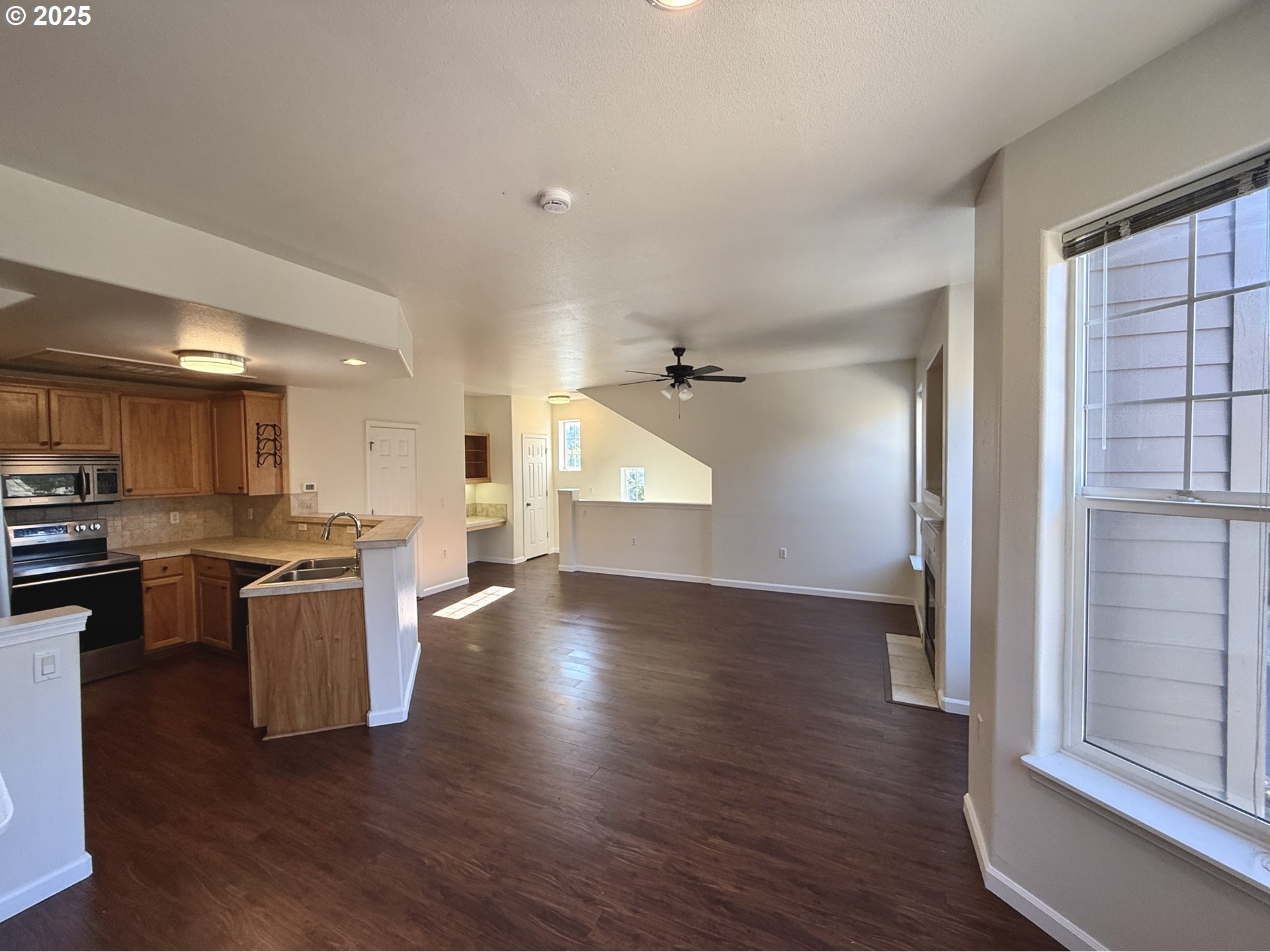 Photo #9: 517915979 Listing: Photo #9