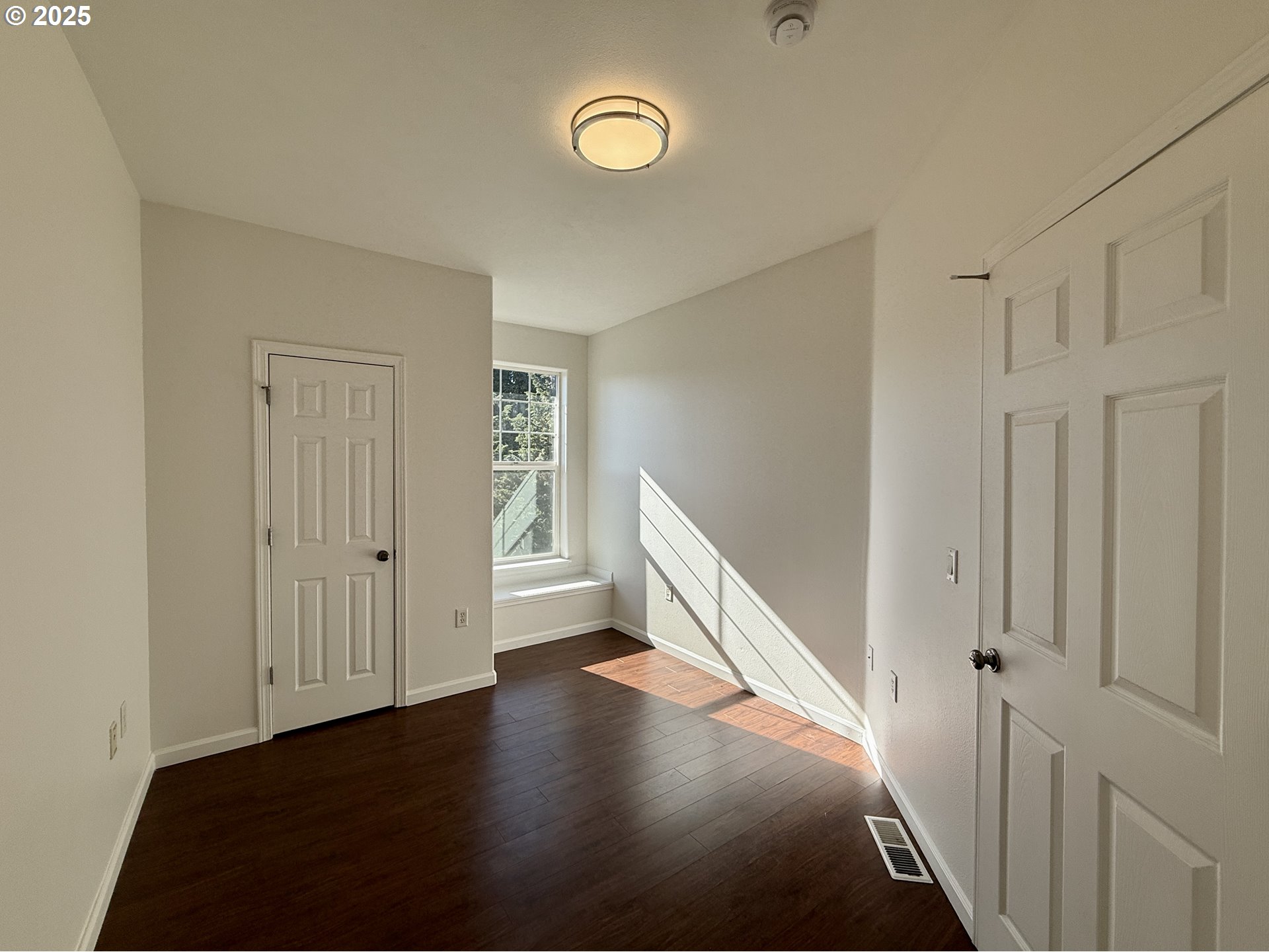 Photo #25: 517915979 Listing: Photo #25