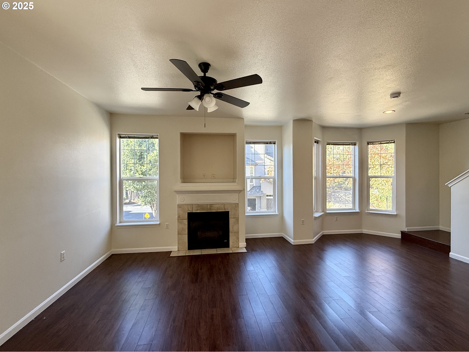 Photo #8: 517915979 Listing: Photo #8