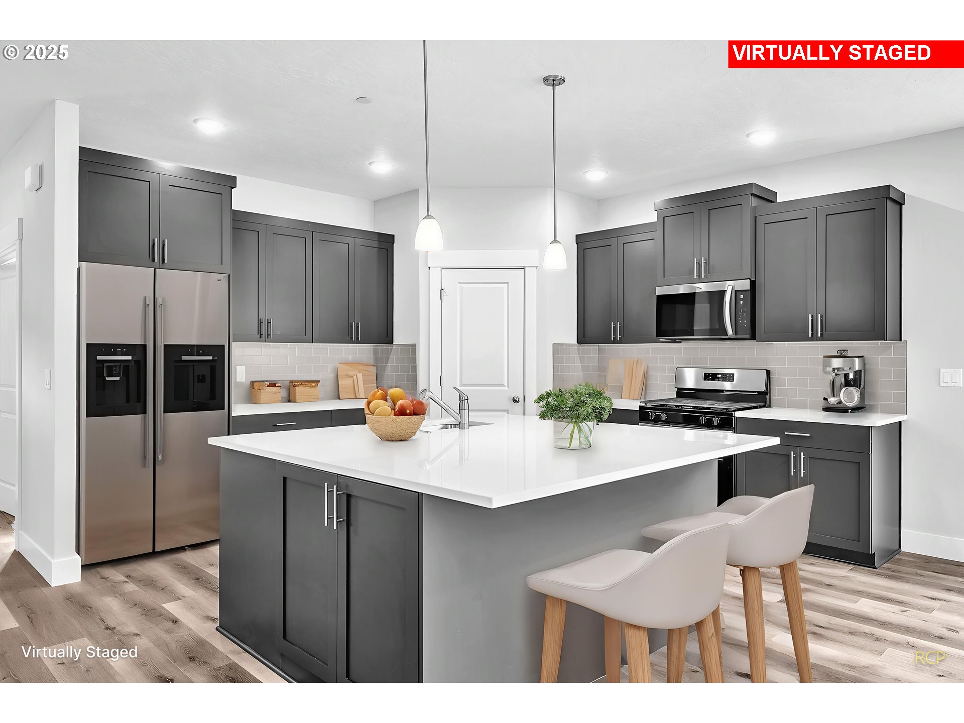 781 RILEY DR, Silverton, OR, 97381