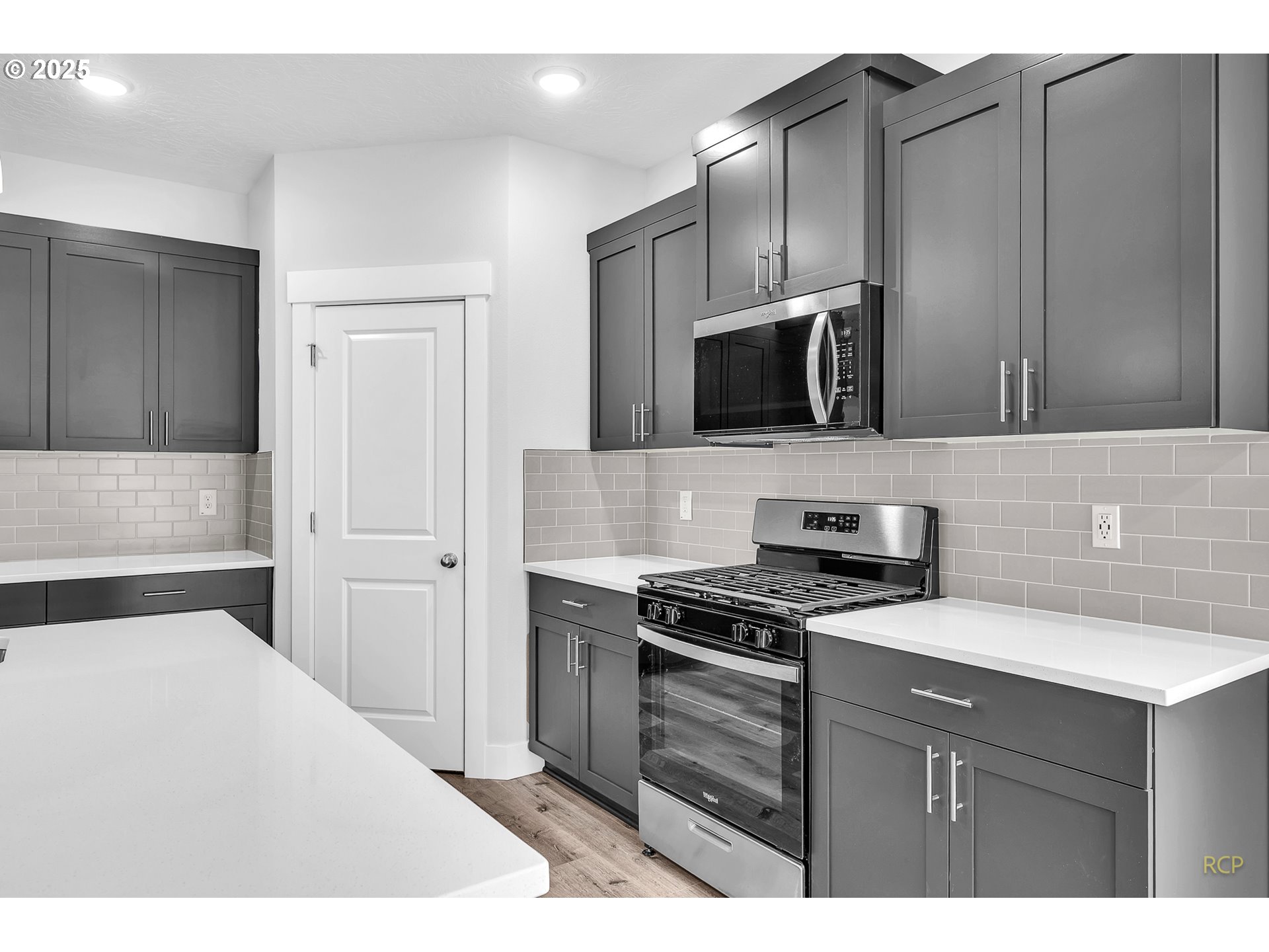 781 RILEY DR, Silverton, OR, 97381