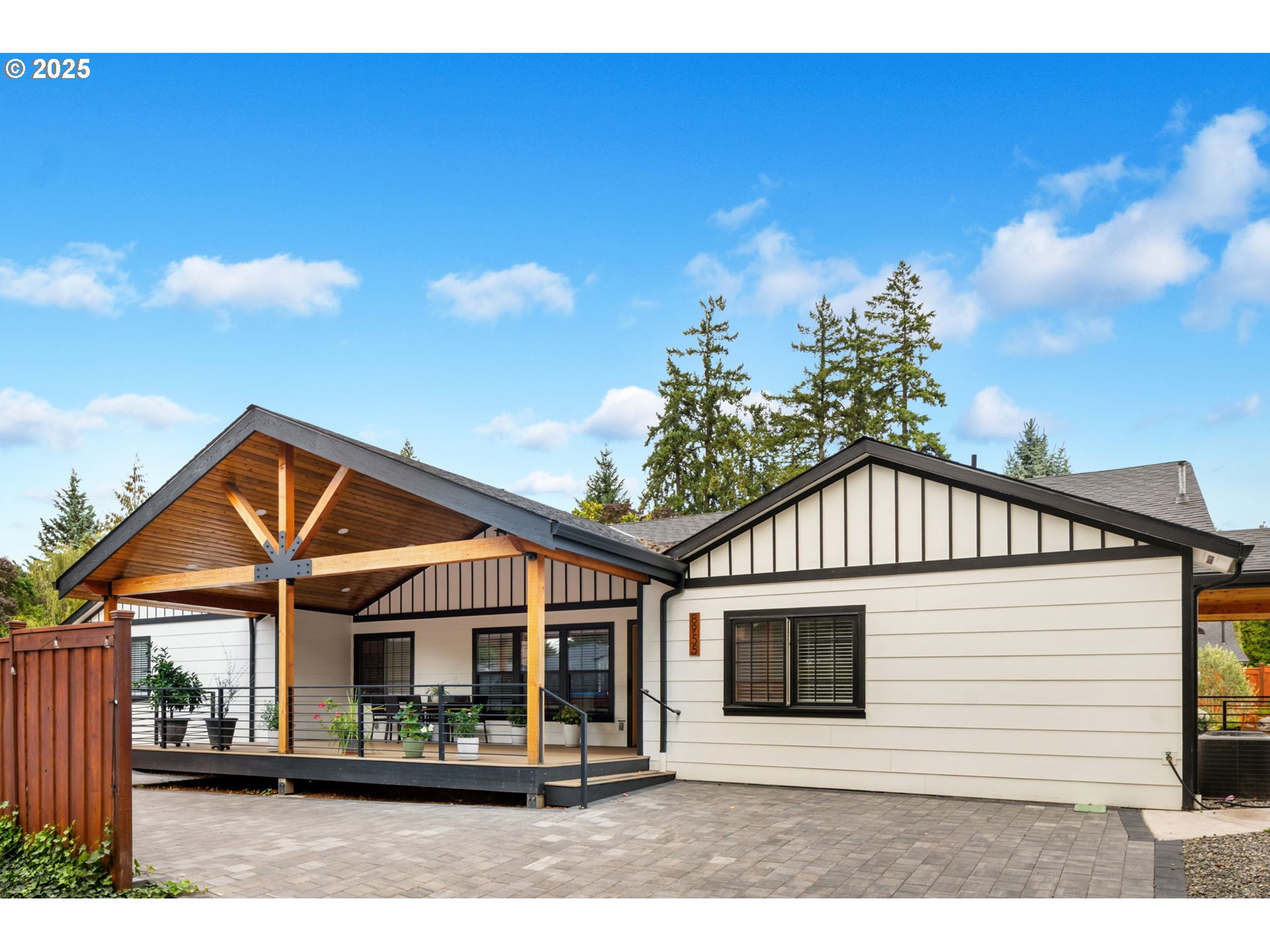 1000 FOREST MEADOWS WAY, Lake Oswego, OR, 97034