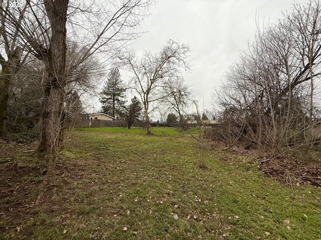 381 SE GREGORY DR, Winston, OR, 97496