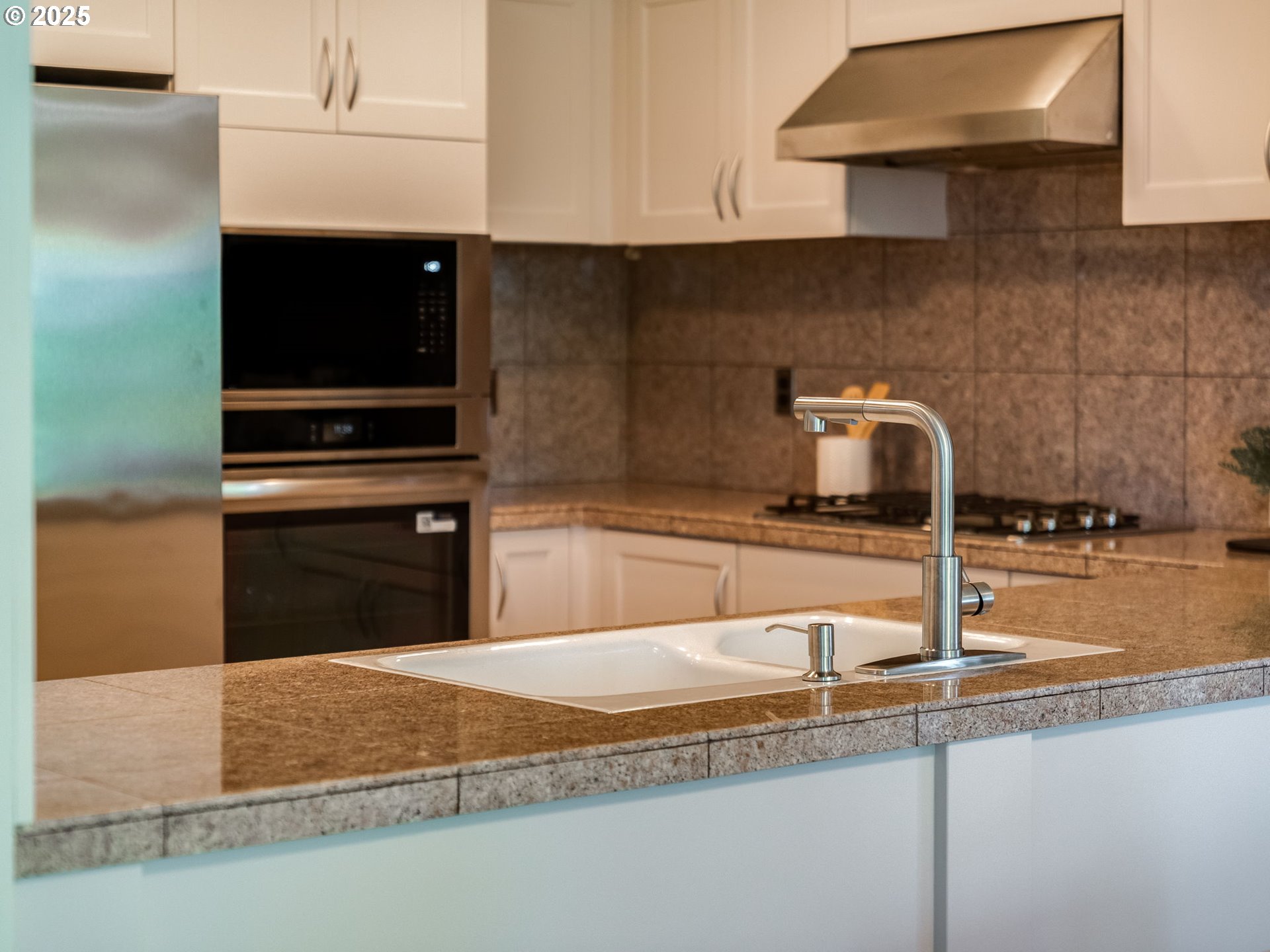 Photo #9: 518846702 Listing: Photo #9