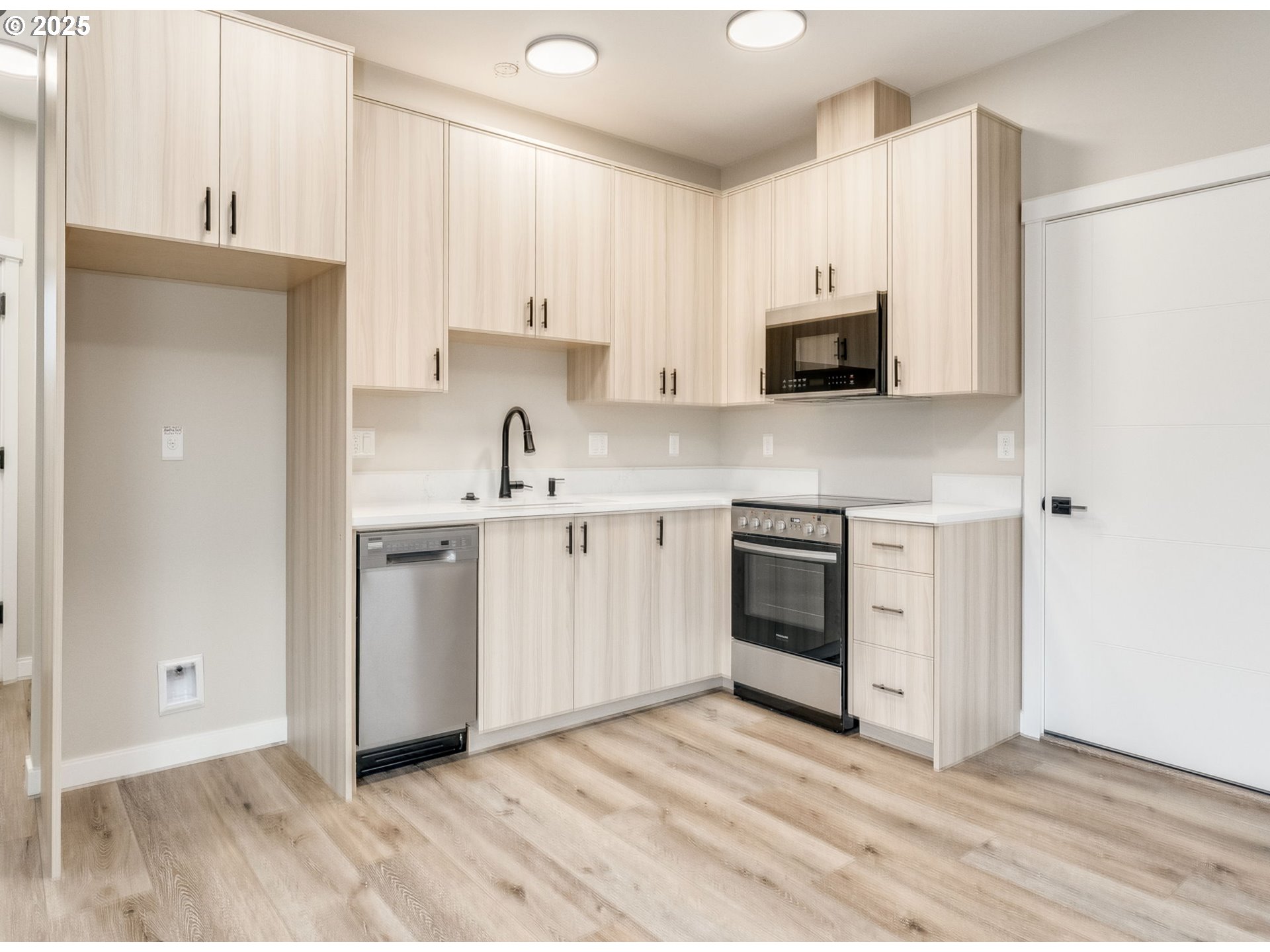 Photo #12: 519898929 Listing: Photo #12