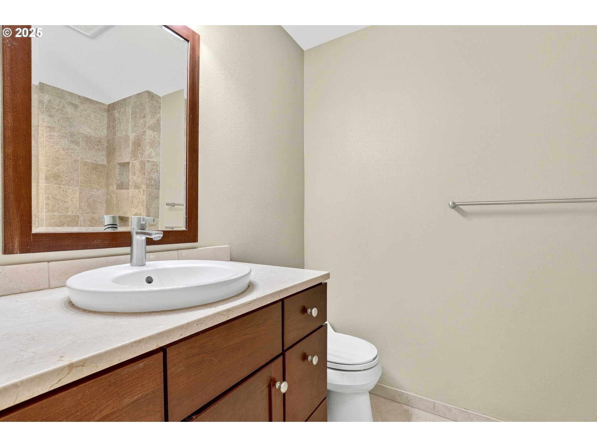 Photo #5: 520308782 Listing: Photo #5