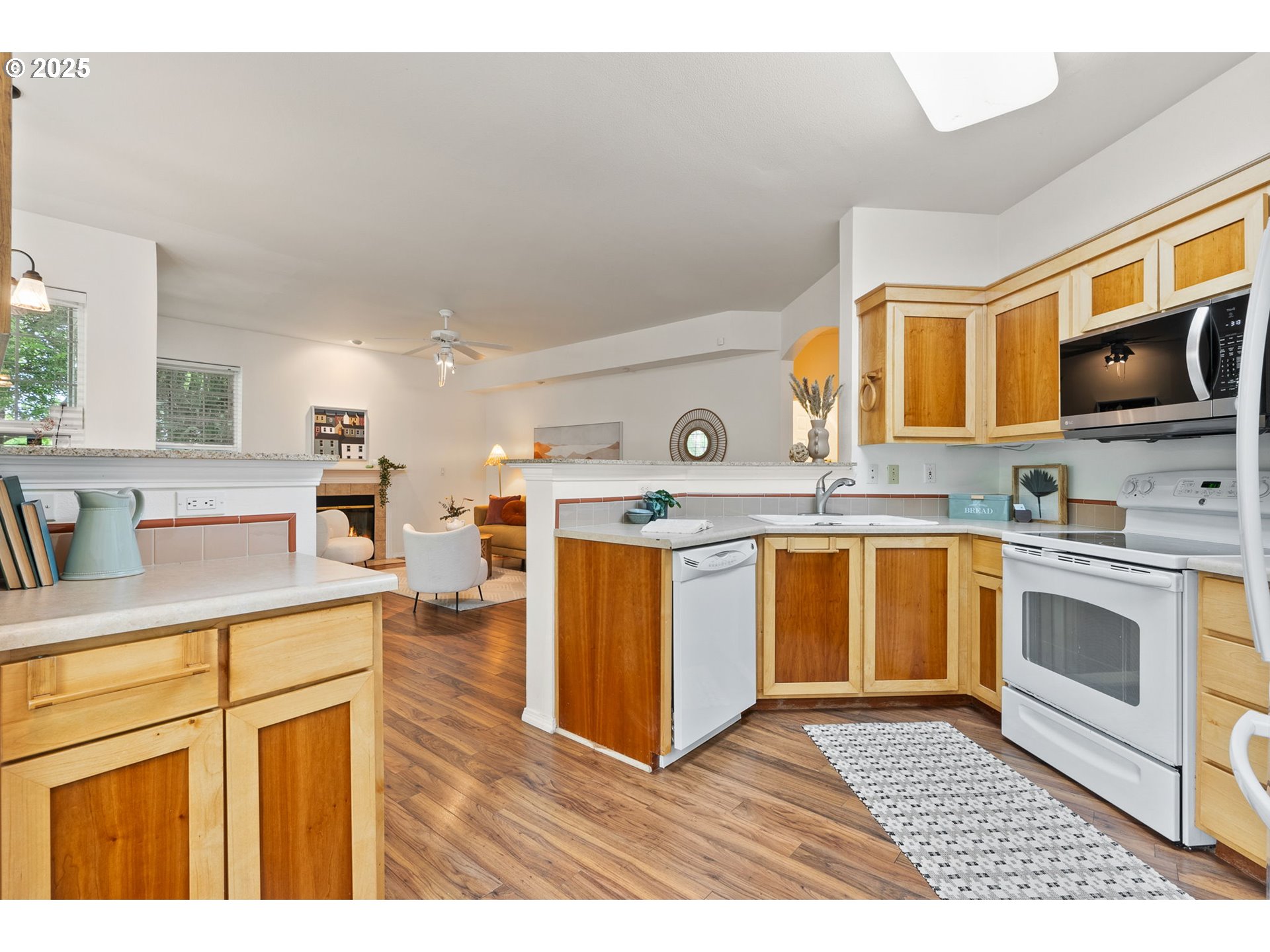 Photo #11: 520671220 Listing: Photo #11