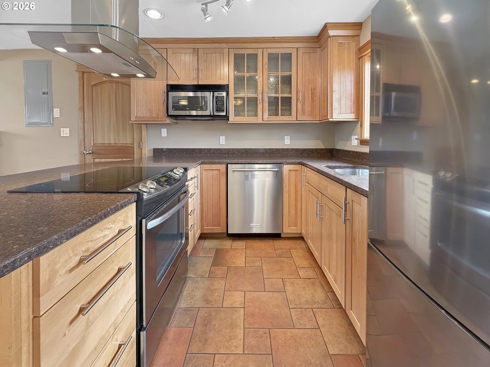 7350 SW STEWART ST, Portland, OR, 97223