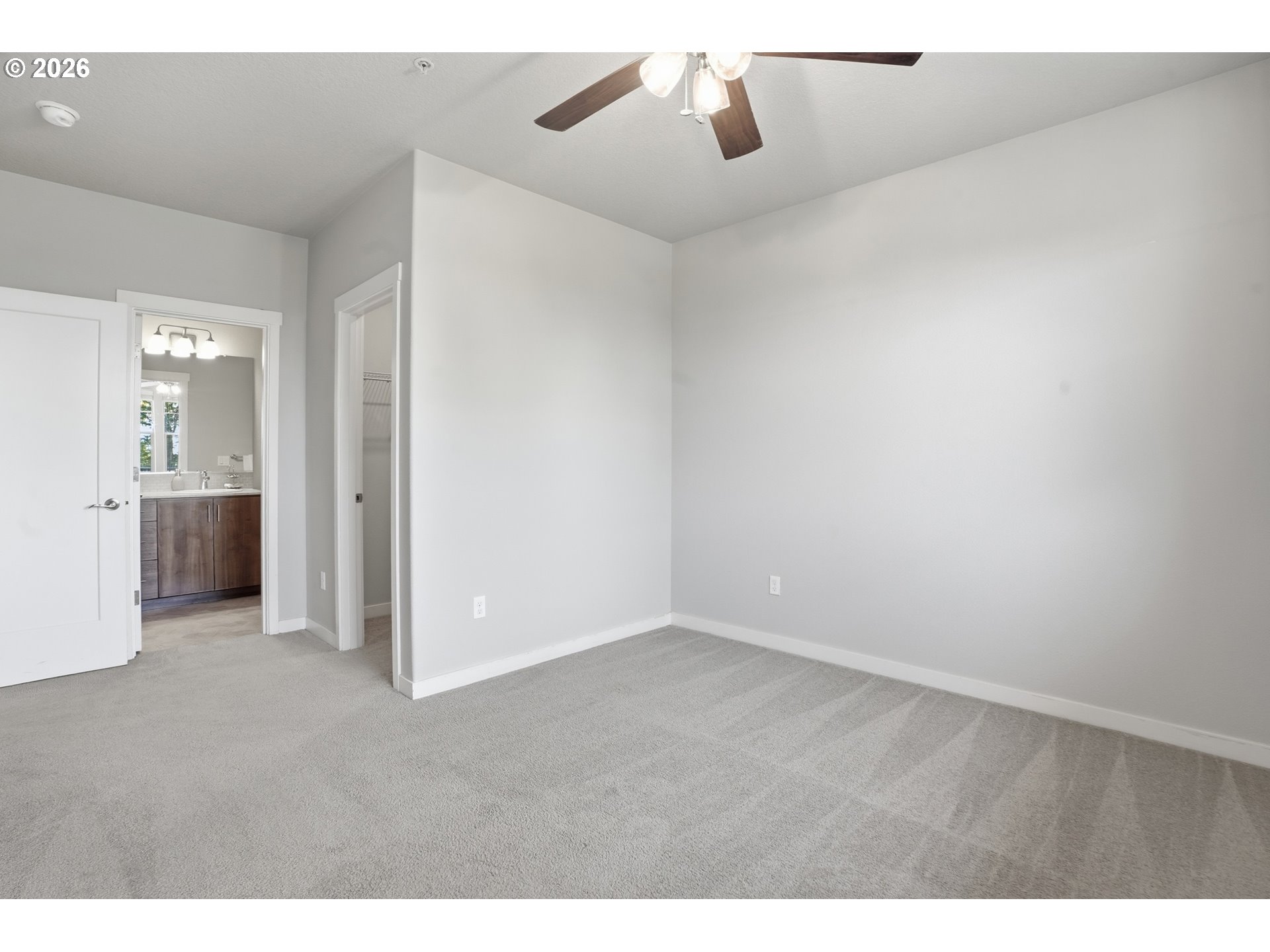 Photo #15: 521811924 Listing: Photo #15