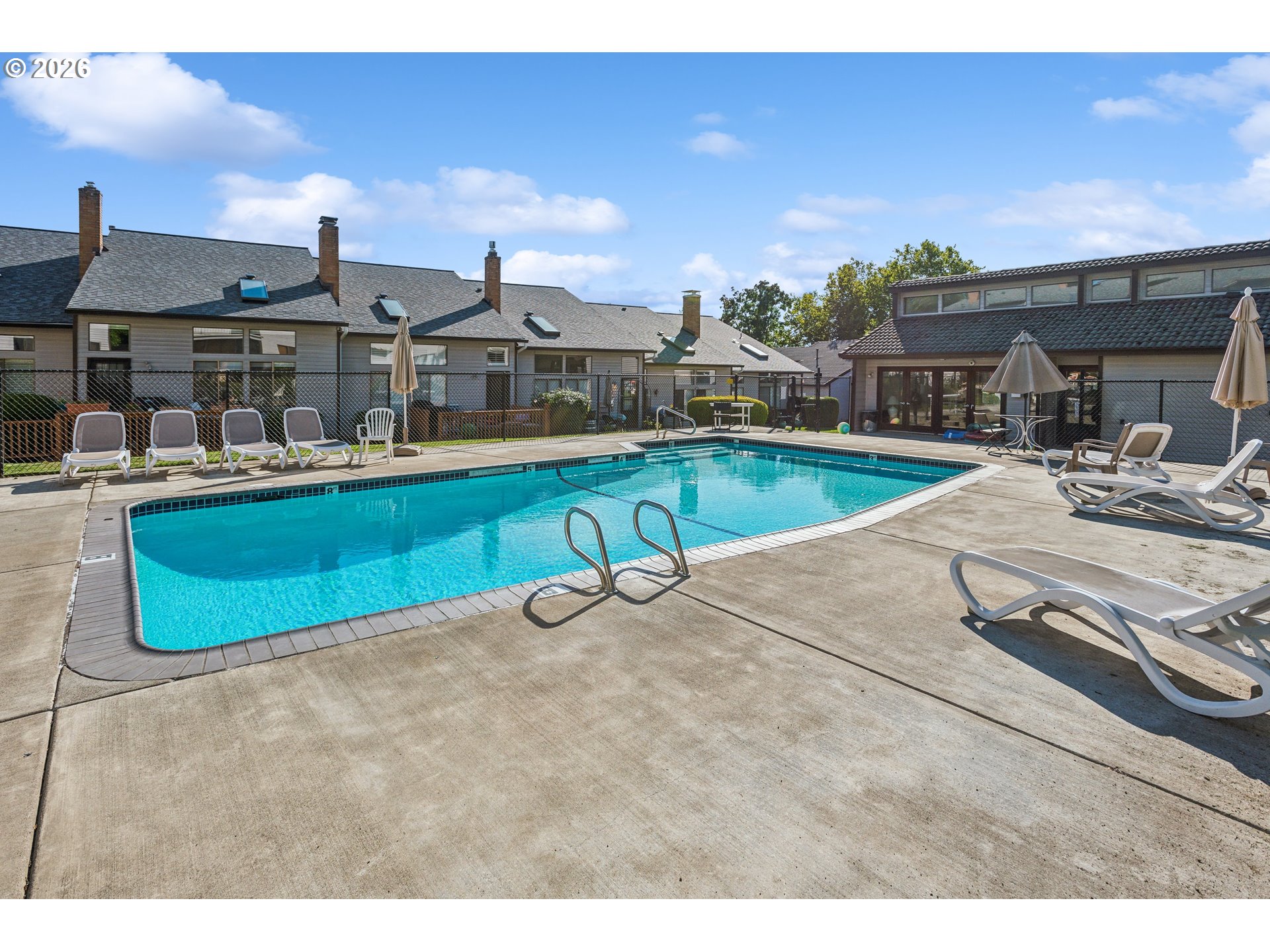 Photo #2: 523626380 Listing: Photo #2