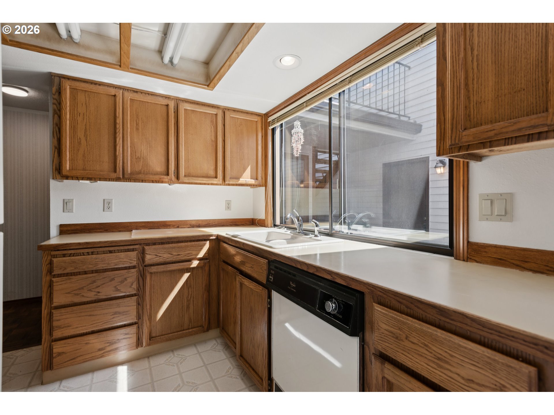 Photo #12: 523626380 Listing: Photo #12