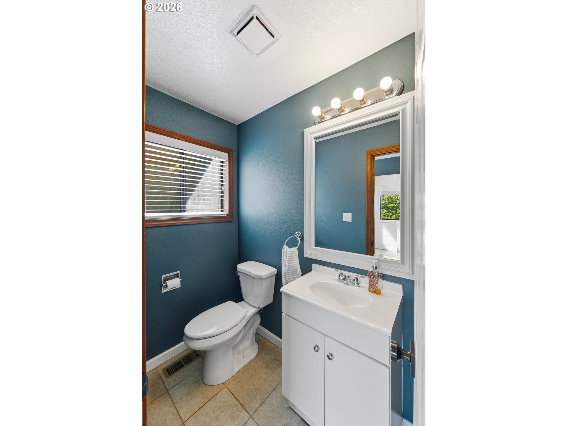 2149 HAMILTON ST, North Bend, OR, 97459