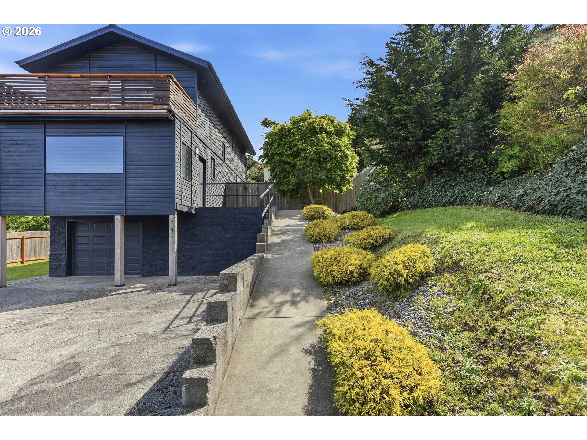 2149 HAMILTON ST, North Bend, OR, 97459