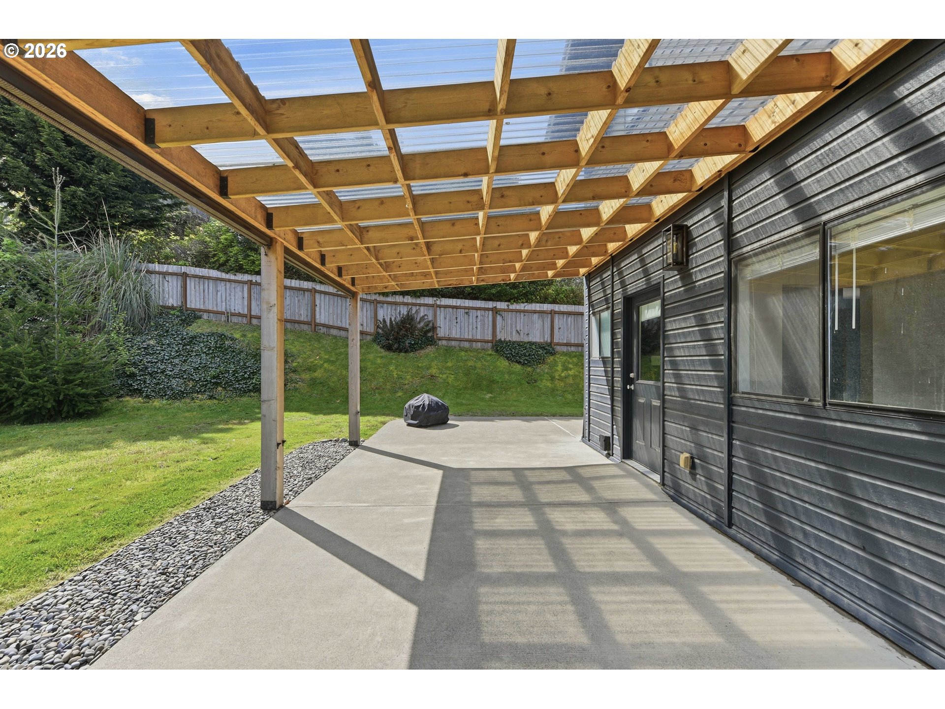 2149 HAMILTON ST, North Bend, OR, 97459