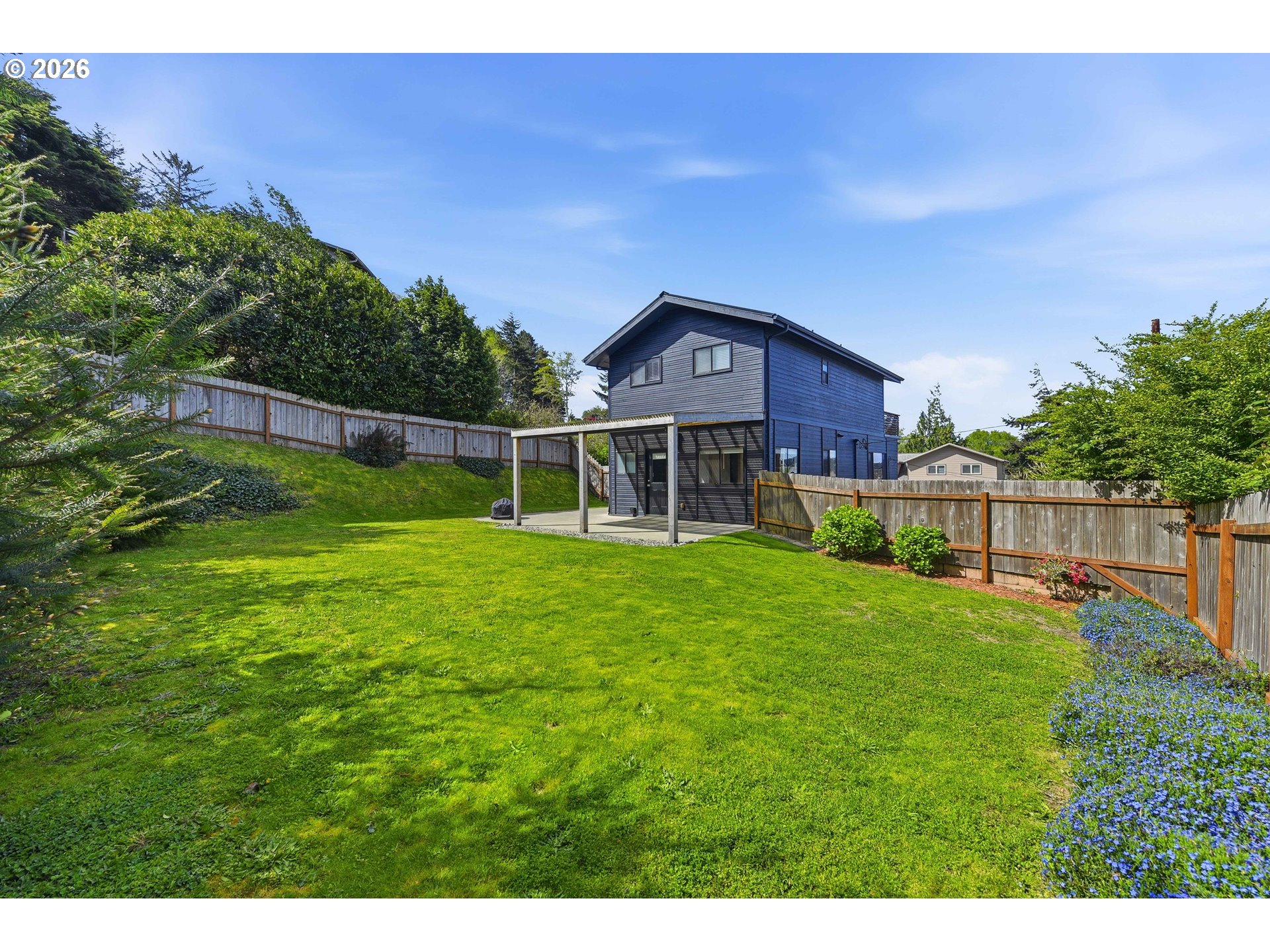 2149 HAMILTON ST, North Bend, OR, 97459