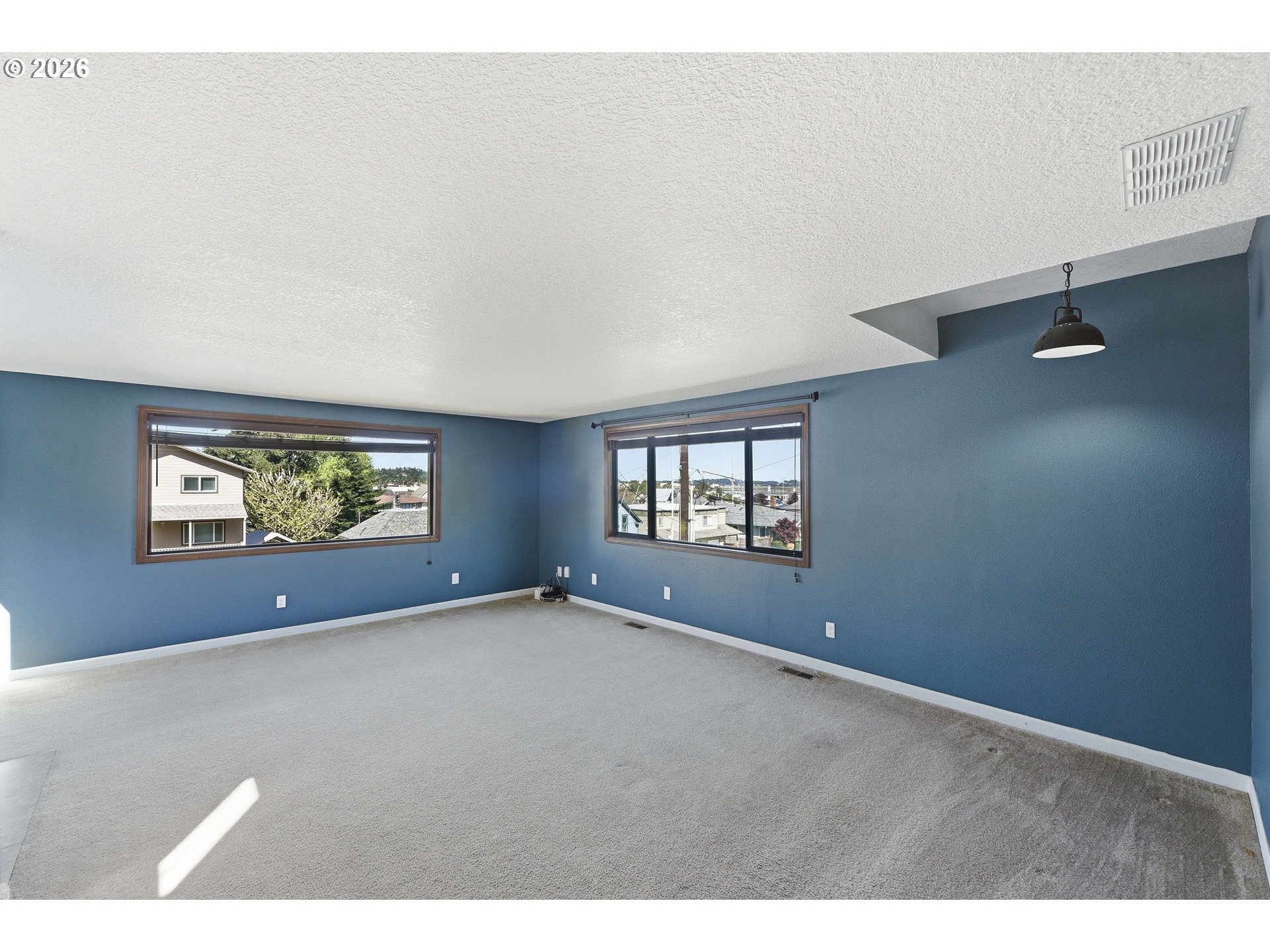 2149 HAMILTON ST, North Bend, OR, 97459