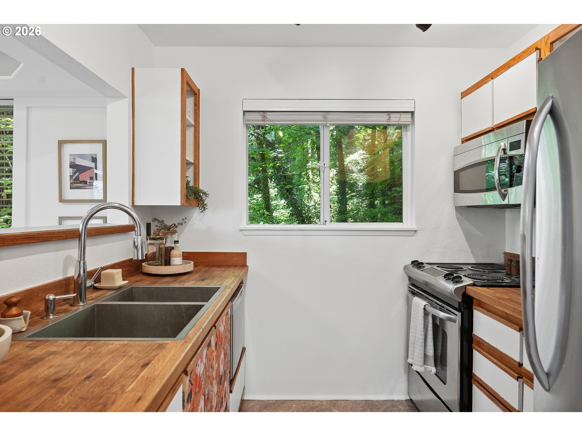 Photo #3: 524313585 Listing: Photo #3