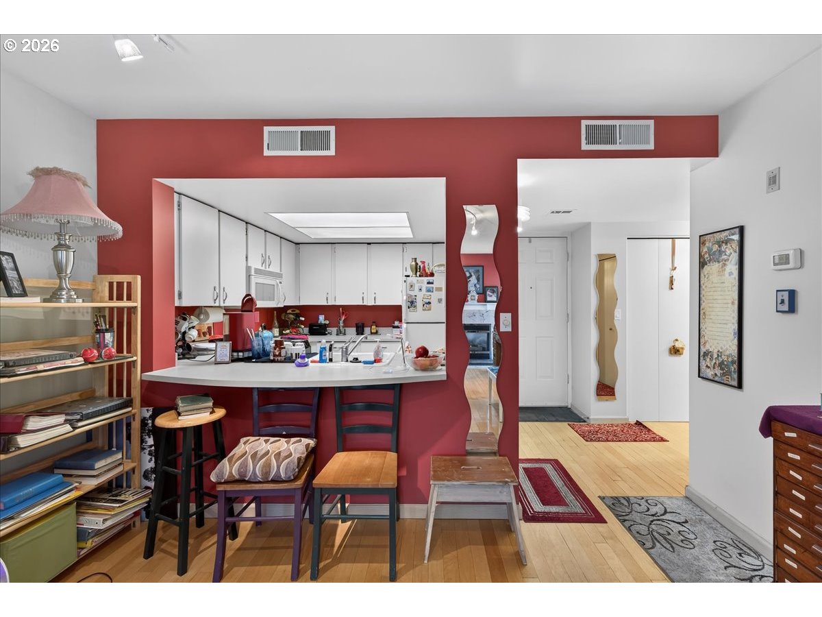 Photo #9: 524399825 Listing: Photo #9