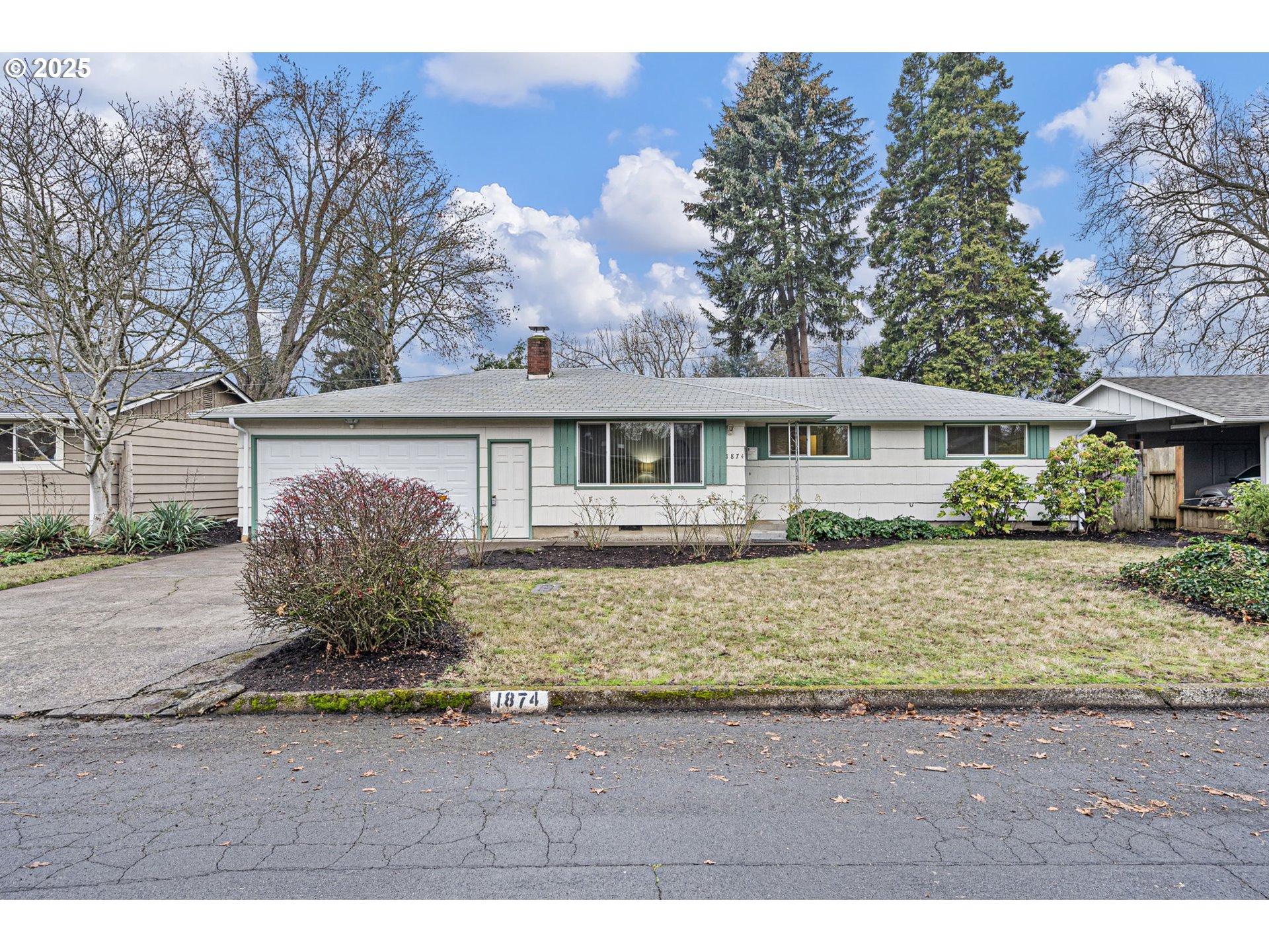 Photo of 1874 ALDERWOOD ST Eugene OR 97404