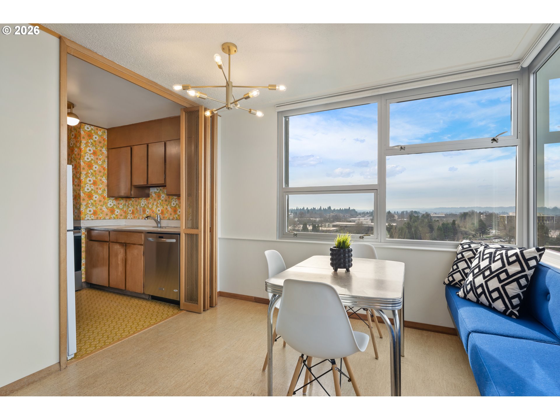 Photo #16: 525302011 Listing: Photo #16