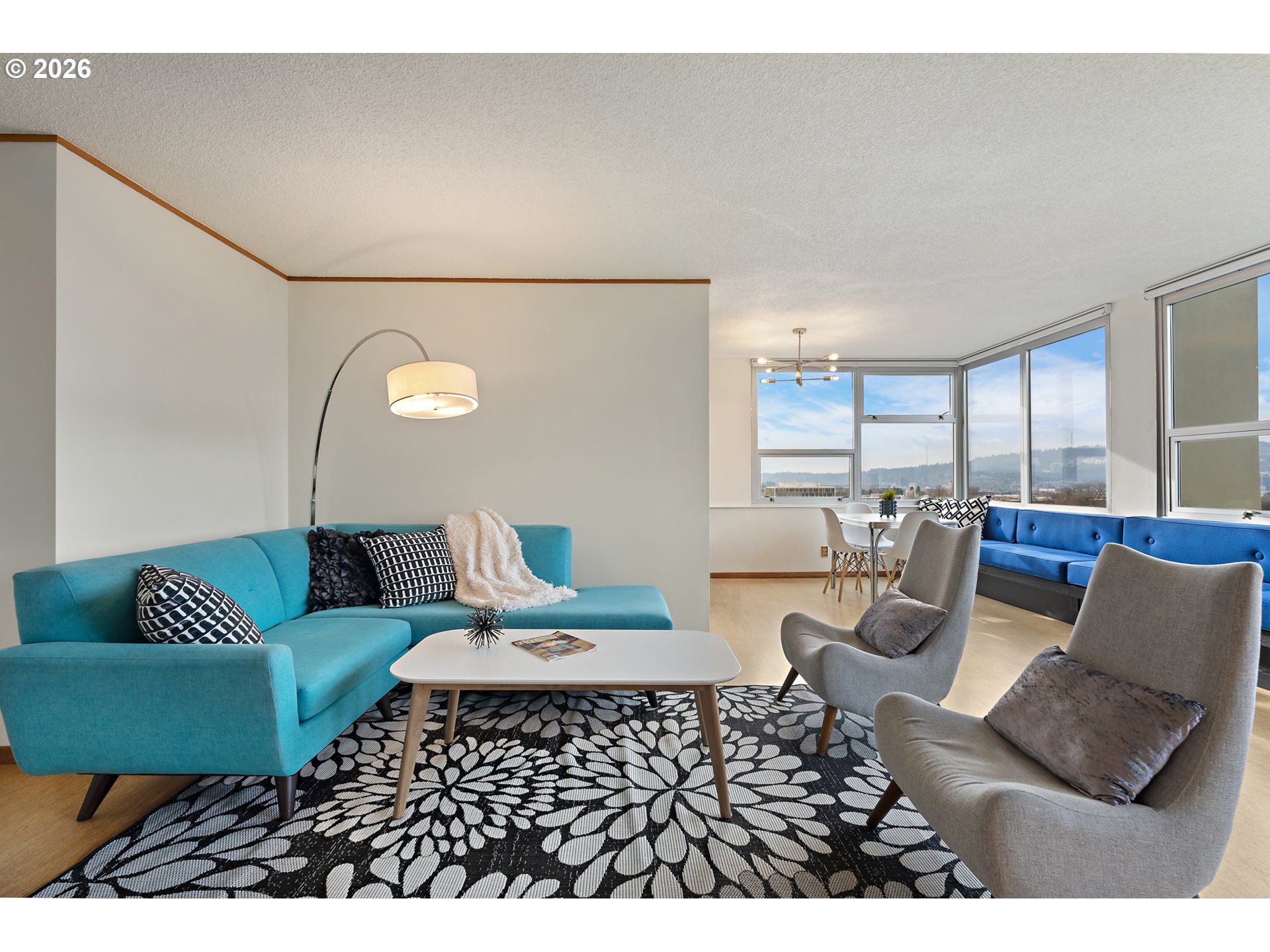 Photo #4: 525302011 Listing: Photo #4