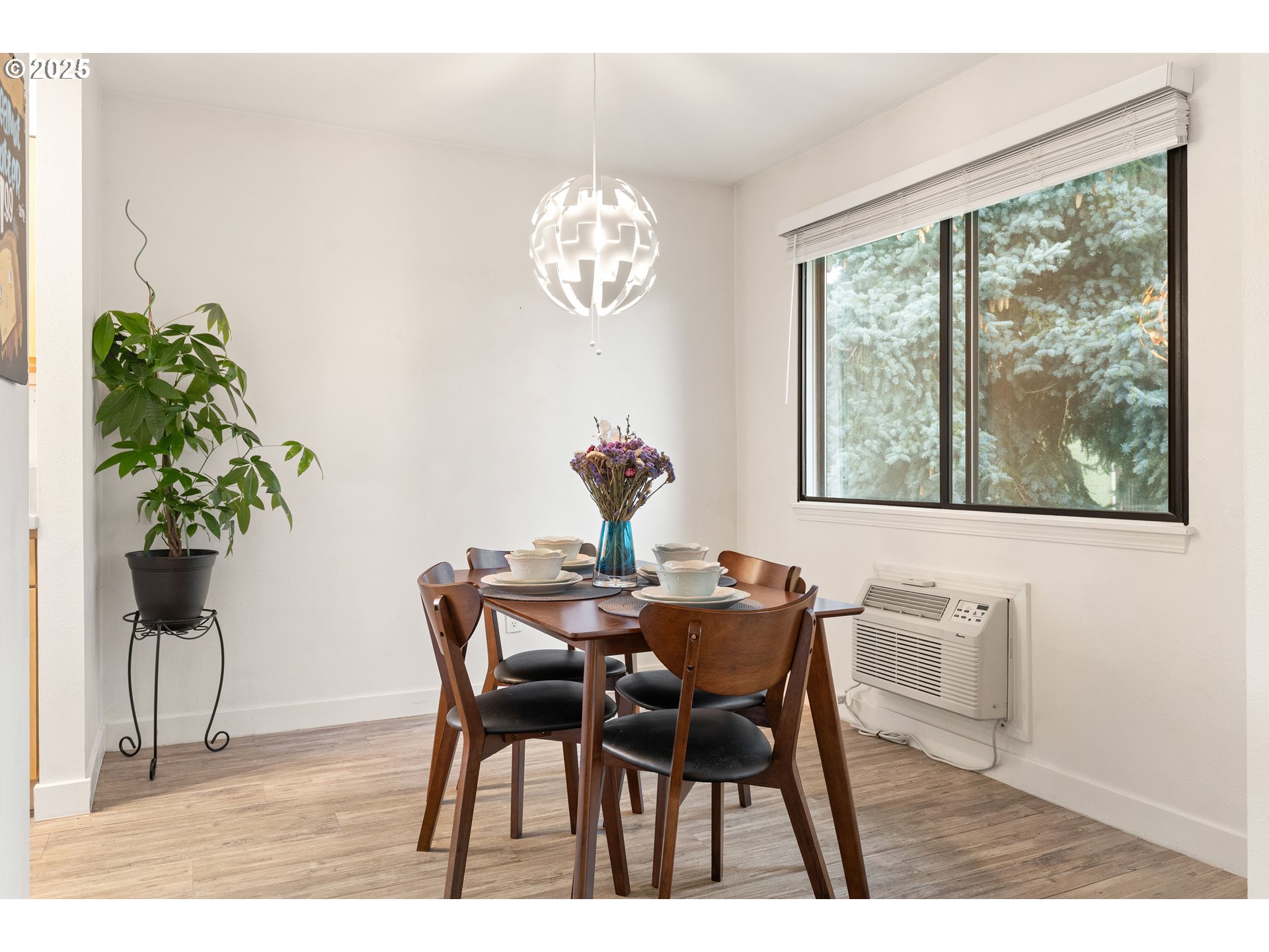 Photo #3: 526379219 Listing: Photo #3