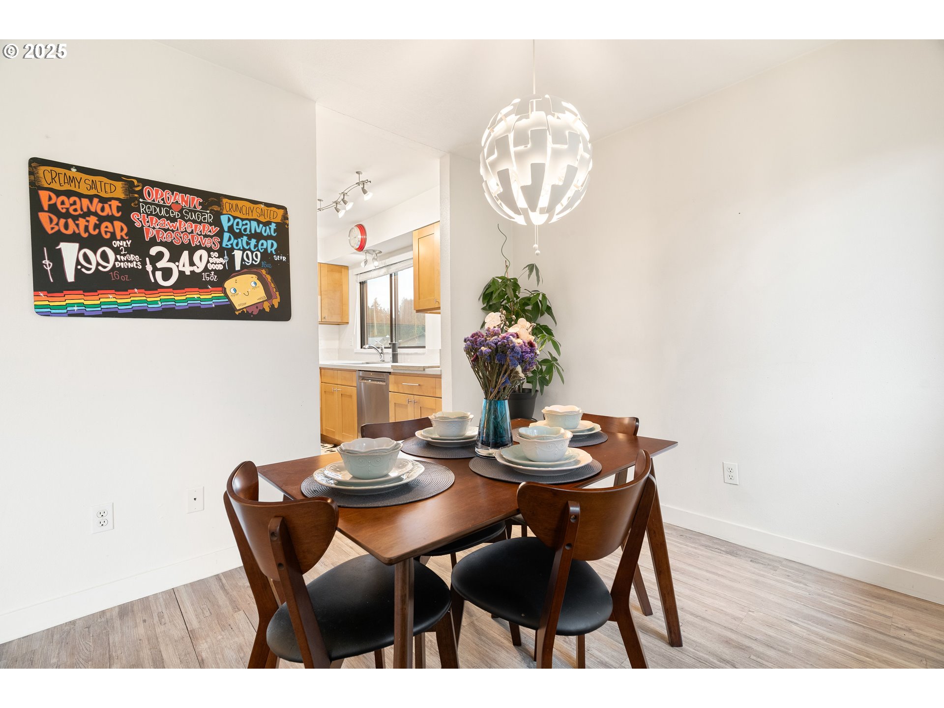 Photo #4: 526379219 Listing: Photo #4