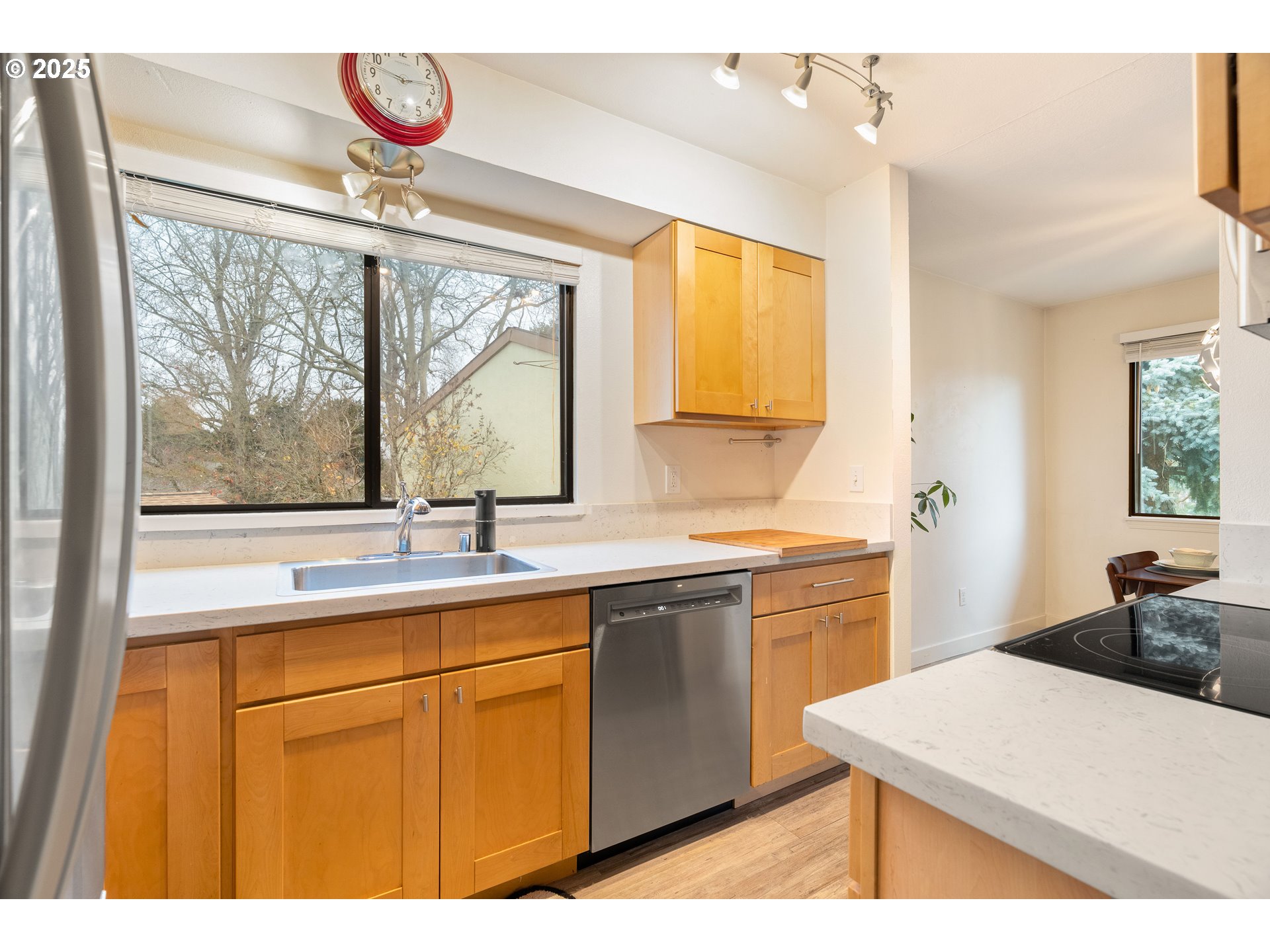 Photo #7: 526379219 Listing: Photo #7