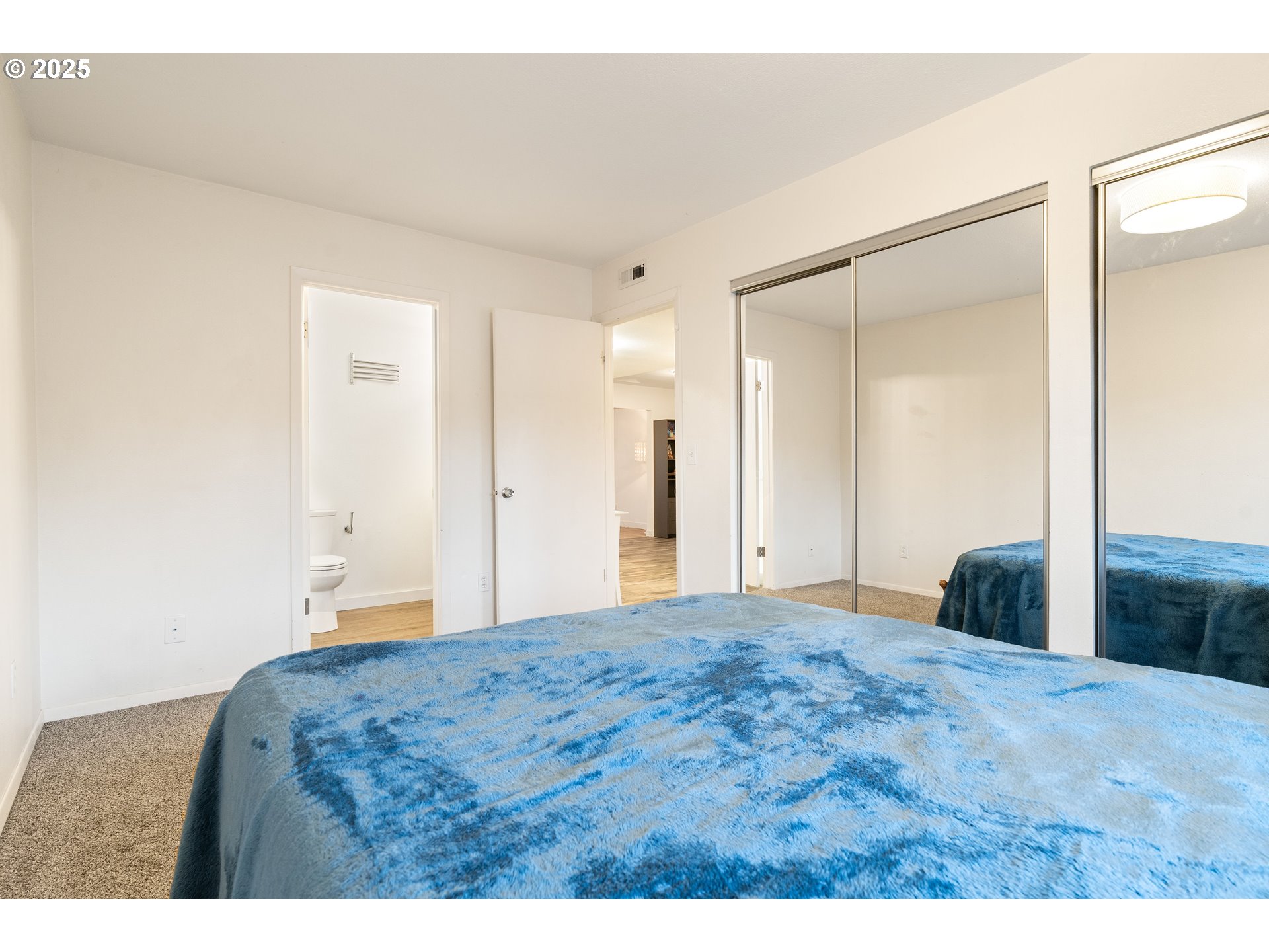 Photo #11: 526379219 Listing: Photo #11